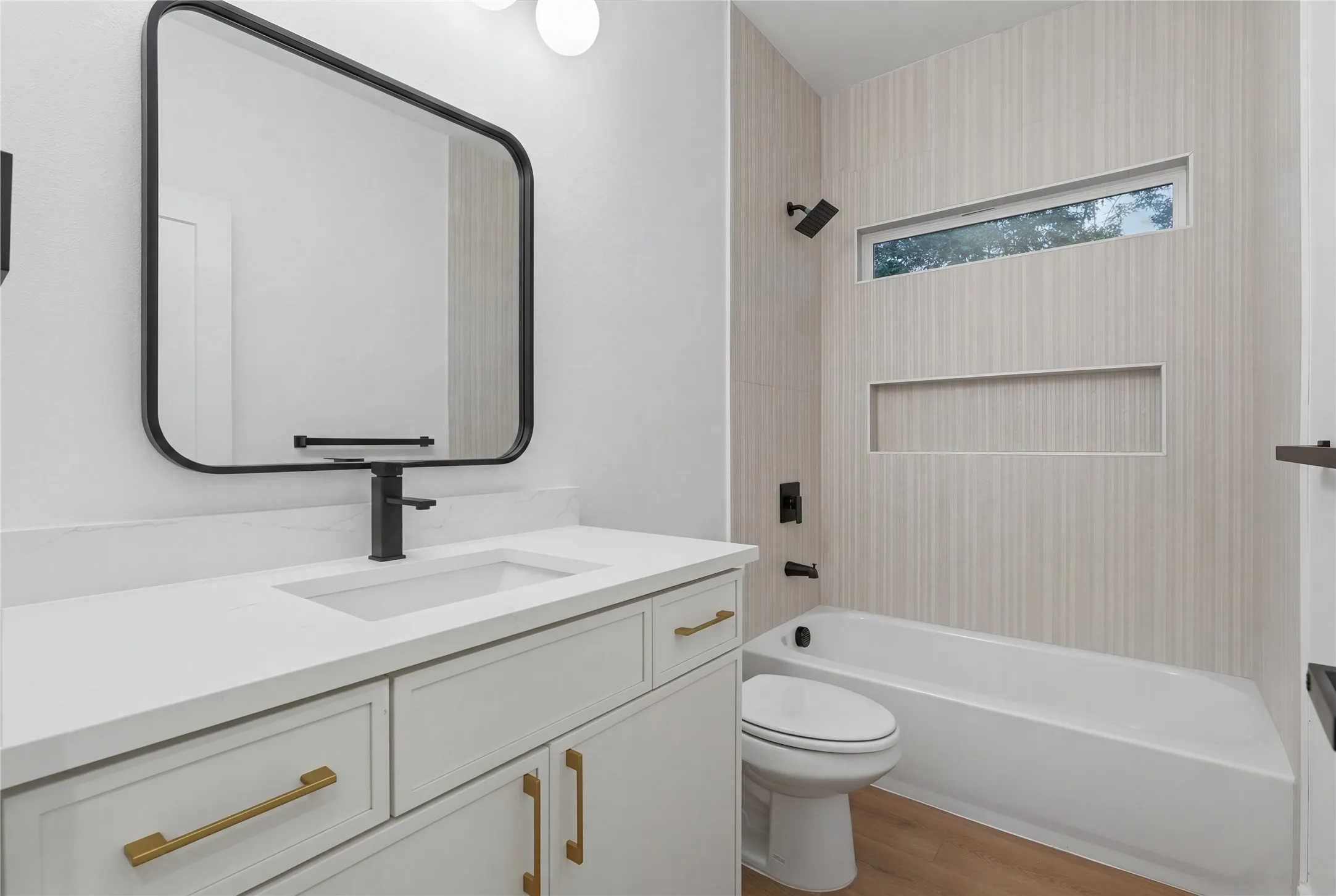 Single Family Residence For Sale in Dallas County , 2906 Swanson Street, Dallas, Texas 75210, 3 Bedroom, 3 Bathroom, Garage spaces, 1,600 Sqft, built in 2026, mls#21361752, Real Estate Agent in Dallas, Homes For Sale in Dallas county, Homes For Sale in Dallas, Realtor in Dallas Texas, Real Estate Brokerage Independent Realty Texas, Luminita Cordes Realtor