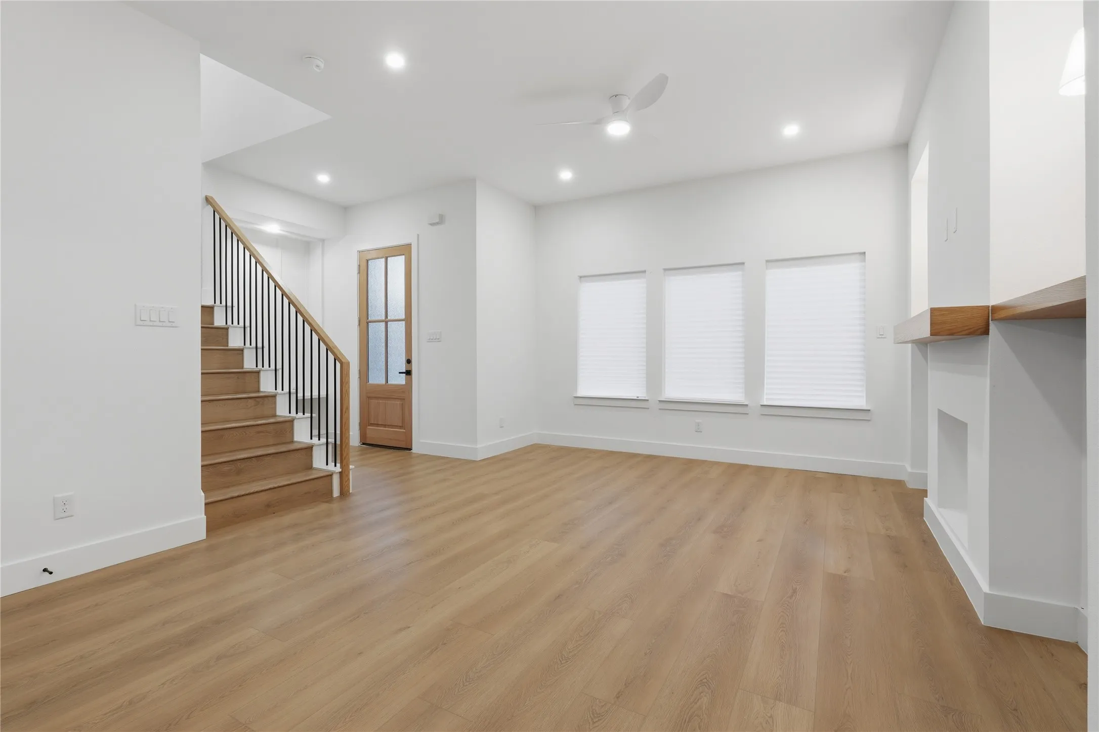 Single Family Residence For Sale in Dallas County , 2906 Swanson Street, Dallas, Texas 75210, 3 Bedroom, 3 Bathroom, Garage spaces, 1,600 Sqft, built in 2026, mls#21361752, Real Estate Agent in Dallas, Homes For Sale in Dallas county, Homes For Sale in Dallas, Realtor in Dallas Texas, Real Estate Brokerage Independent Realty Texas, Luminita Cordes Realtor