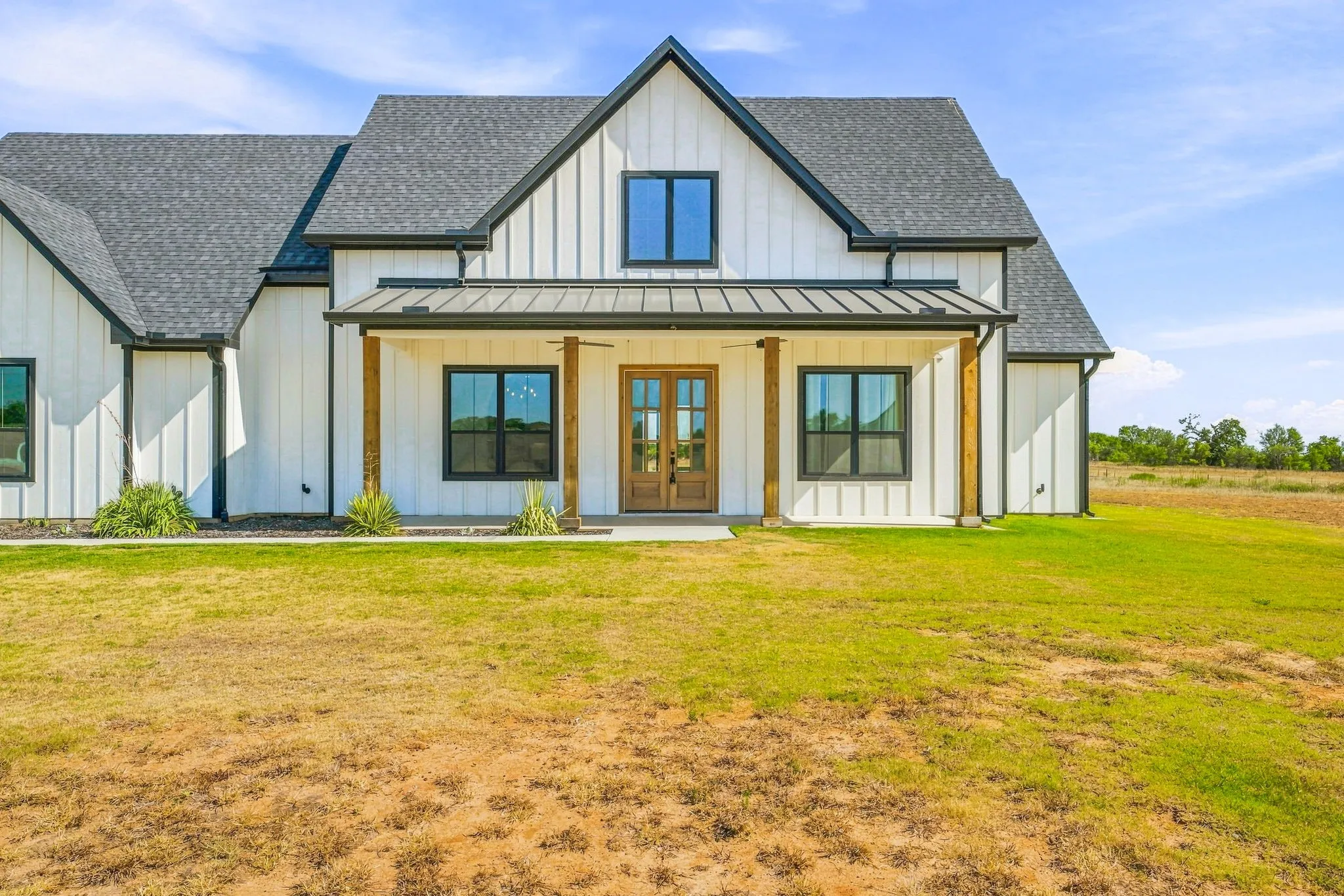 Single Family Residence For Sale in Parker County , 8140 Lavender Road, Springtown, Texas 76082, 3 Bedroom, 3 Bathroom, 2 Garage spaces, 2,838 Sqft, built in 2023, mls#21363244, Real Estate Agent in Springtown, Homes For Sale in Parker county, Homes For Sale in Springtown, Realtor in Springtown Texas, Real Estate Brokerage Independent Realty Texas, Luminita Cordes Realtor
