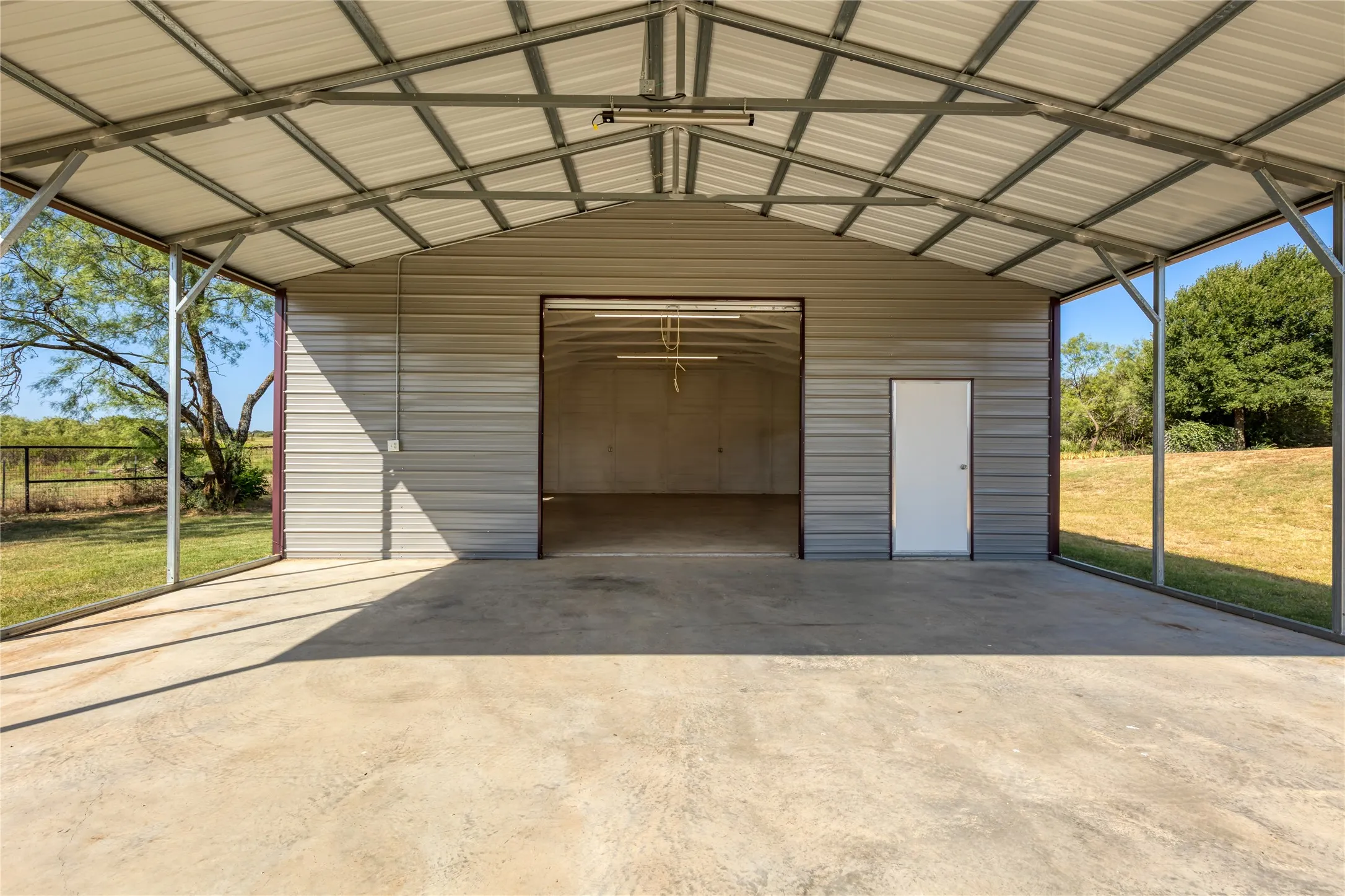 Workshop &  Oversized Carport