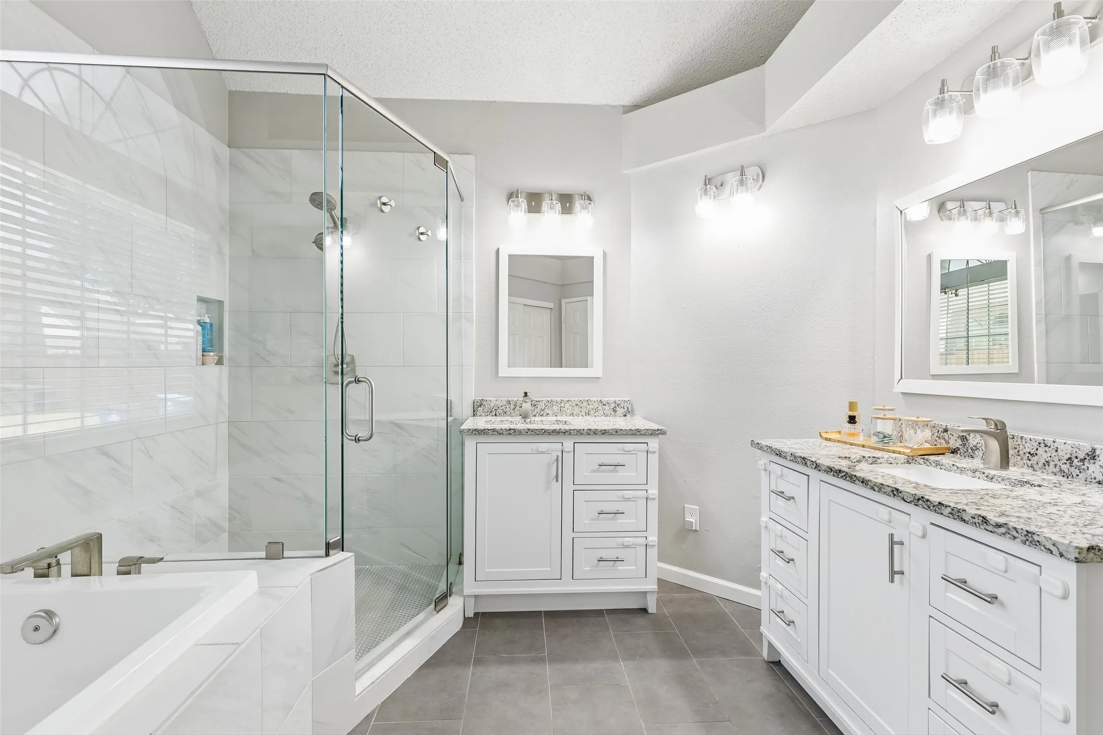 Single Family Residence For Sale in Dallas County , 8113 Pickard Drive, Rowlett, Texas 75088, 3 Bedroom, 2 Bathroom, 2 Garage spaces, 1,769 Sqft, built in 1989, mls#21363216, Real Estate Agent in Rowlett, Homes For Sale in Dallas county, Homes For Sale in Rowlett, Realtor in Rowlett Texas, Real Estate Brokerage Independent Realty Texas, Luminita Cordes Realtor