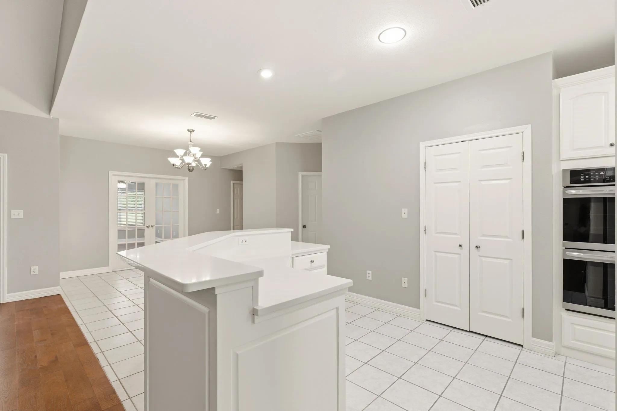 Single Family Residence For Sale in Wood County , 249 Private Road 5940, Emory, Texas 75440, 3 Bedroom, 3 Bathroom, 2 Garage spaces, 2,618 Sqft, built in 2000, mls#21363250, Real Estate Agent in Emory, Homes For Sale in Wood county, Homes For Sale in Emory, Realtor in Emory Texas, Real Estate Brokerage Independent Realty Texas, Luminita Cordes Realtor