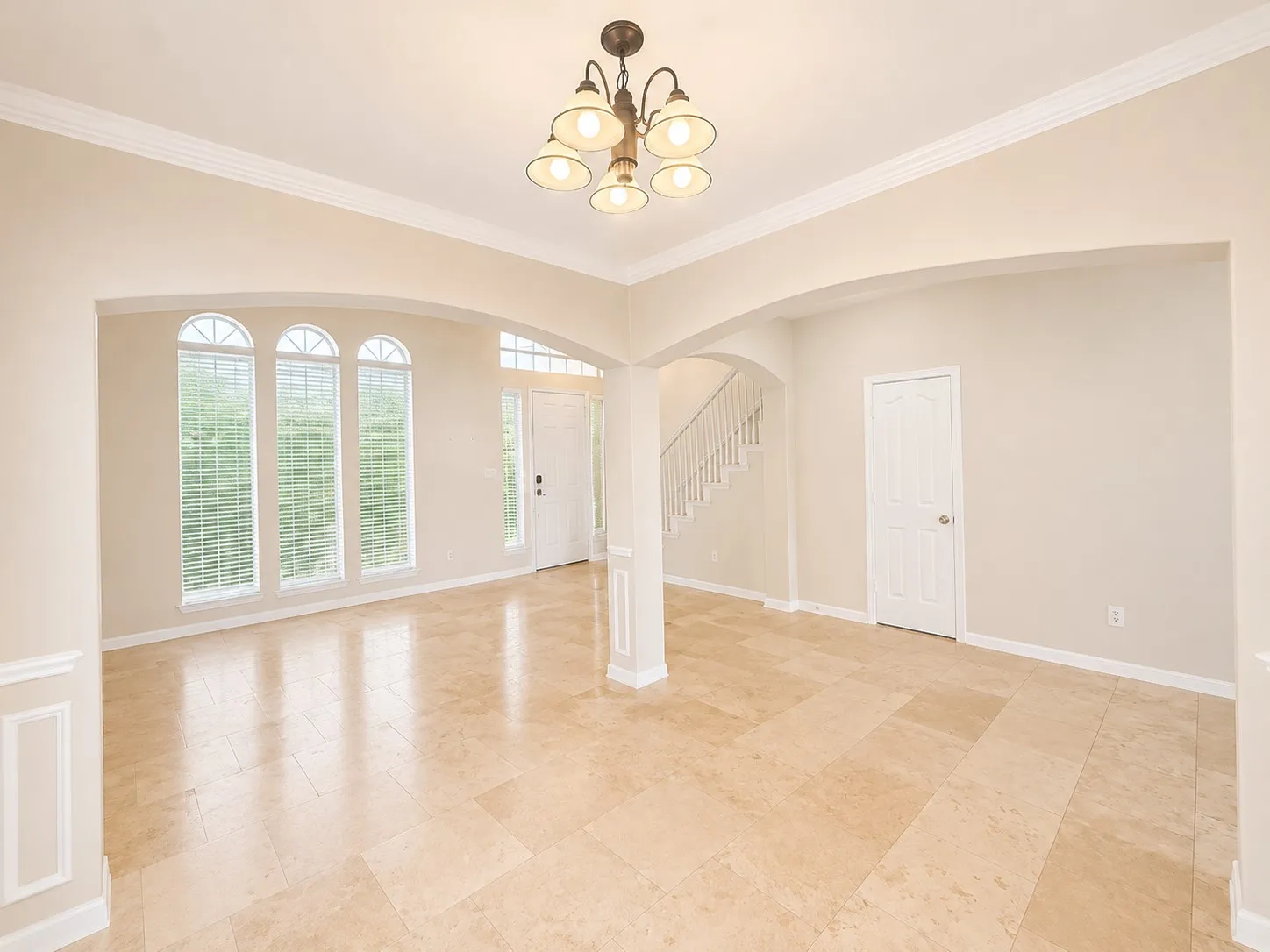 Single Family Residence For Sale in Collin County , 4633 Poppy Hills Drive, Frisco, Texas 75035, 3 Bedroom, 3 Bathroom, 2 Garage spaces, 2,431 Sqft, built in 1999, mls#21362275, Real Estate Agent in Frisco, Homes For Sale in Collin county, Homes For Sale in Frisco, Realtor in Frisco Texas, Real Estate Brokerage Independent Realty Texas, Luminita Cordes Realtor