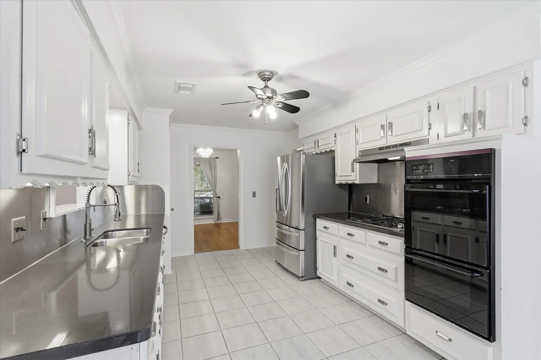Single Family Residence For Sale in Collin County , 2512 Timbercreek Drive, Plano, Texas 75075, 4 Bedroom, 3 Bathroom, 2 Garage spaces, 2,588 Sqft, built in 1973, mls#21363232, Real Estate Agent in Plano, Homes For Sale in Collin county, Homes For Sale in Plano, Realtor in Plano Texas, Real Estate Brokerage Independent Realty Texas, Luminita Cordes Realtor