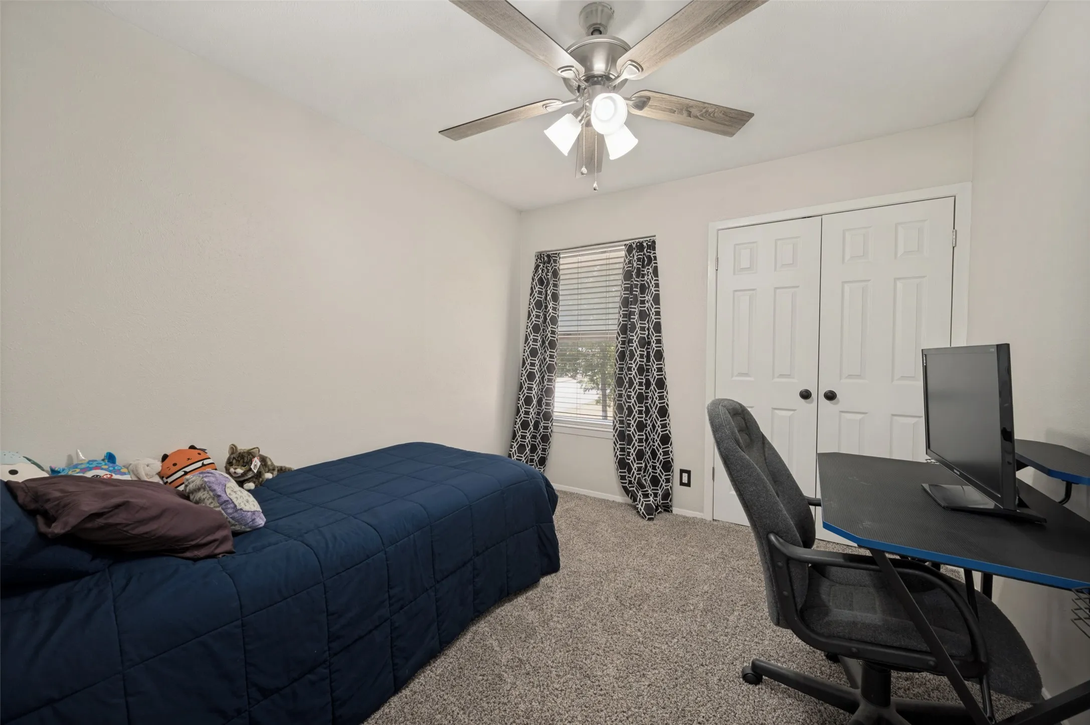 Townhouse For Sale in Grayson County , 1905 W Morton Street 1, Denison, Texas 75020, 3 Bedroom, 2 Bathroom, Garage spaces, 1,080 Sqft, built in 1962, mls#21363047, Real Estate Agent in Denison, Homes For Sale in Grayson county, Homes For Sale in Denison, Realtor in Denison Texas, Real Estate Brokerage Independent Realty Texas, Luminita Cordes Realtor