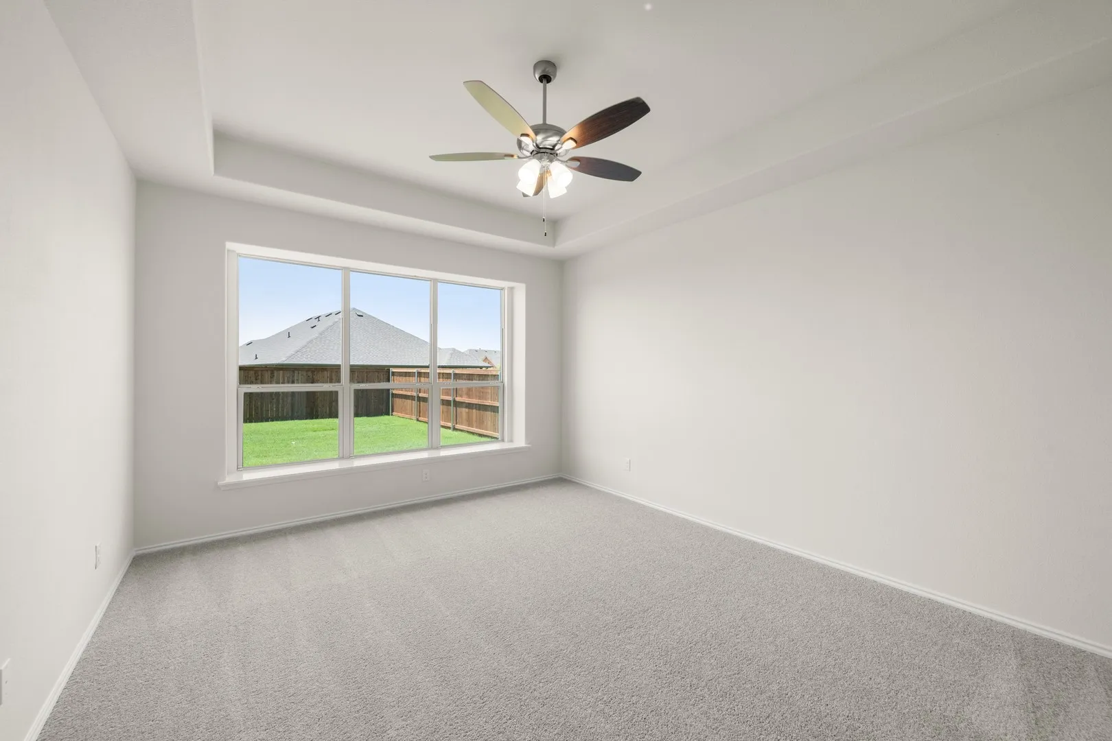 17_7749 Gatevine- Primary Suite-1