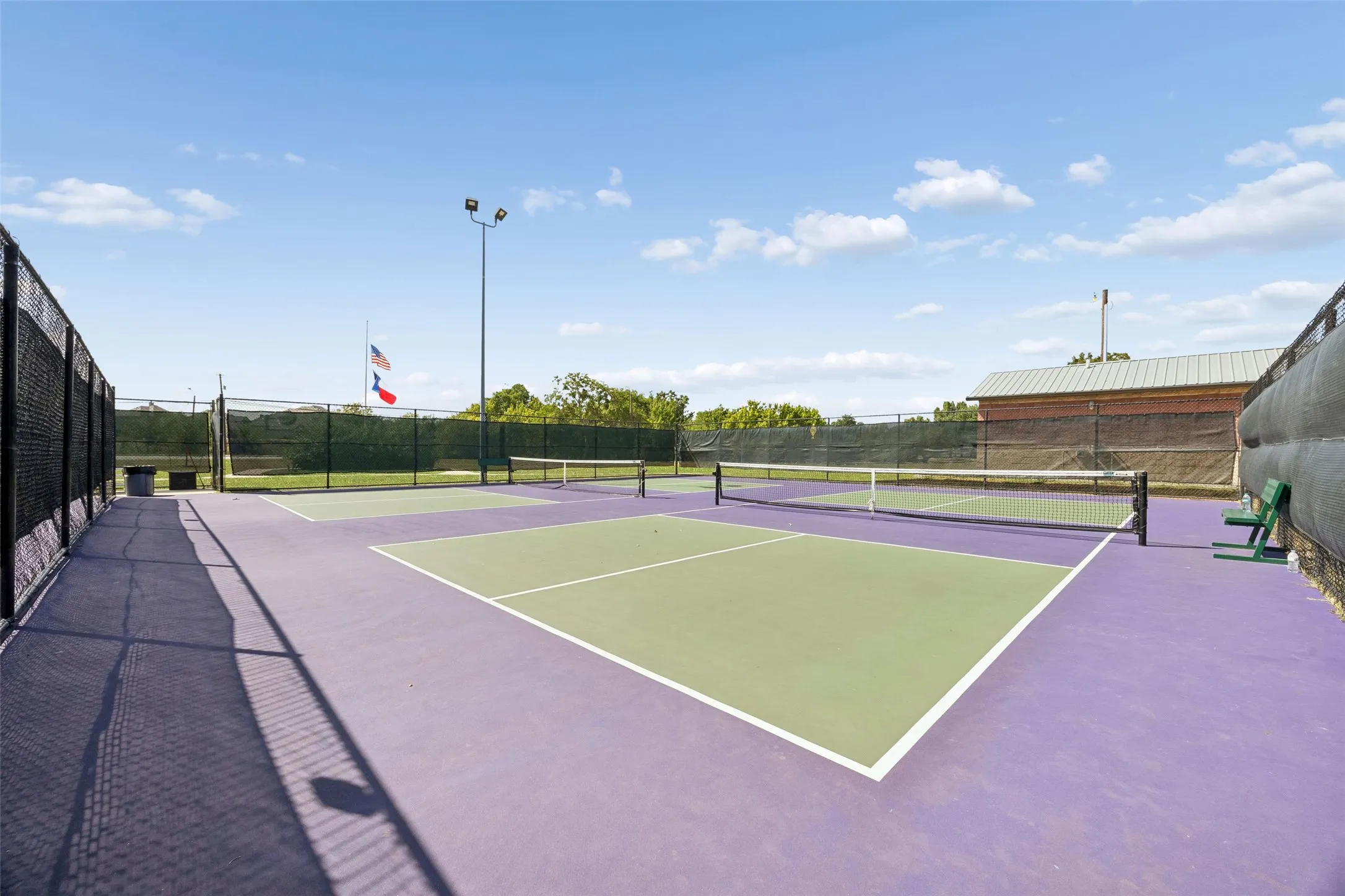 Single Family Residence For Sale in Tarrant County , 340 Austin Street, Keller, Texas 76248, 5 Bedroom, 2 Bathroom, 1 Garage spaces, 1,555 Sqft, built in 1992, mls#21363088, Real Estate Agent in Keller, Homes For Sale in Tarrant county, Homes For Sale in Keller, Realtor in Keller Texas, Real Estate Brokerage Independent Realty Texas, Luminita Cordes Realtor