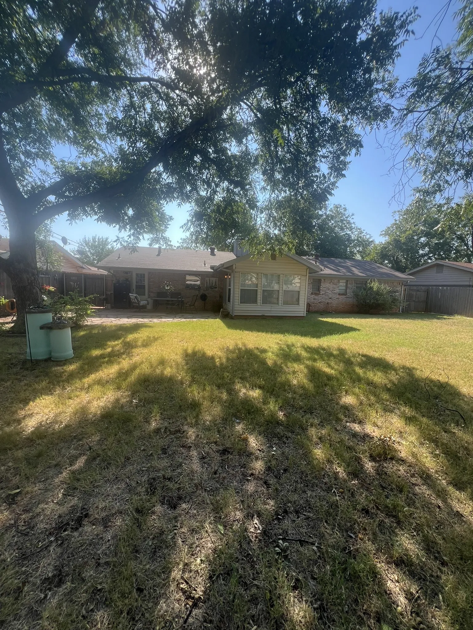 Single Family Residence For Rent in Taylor County , 1526 Rosewood Drive, Abilene, Texas 79603, 3 Bedroom, 2 Bathroom, 1 Garage spaces, 1,771 Sqft, built in 1963, mls#21363280, Real Estate Agent in Abilene, Homes For Rent in Taylor county, Homes For Rent in Abilene, Realtor in Abilene Texas, Real Estate Brokerage Independent Realty Texas, Luminita Cordes Realtor