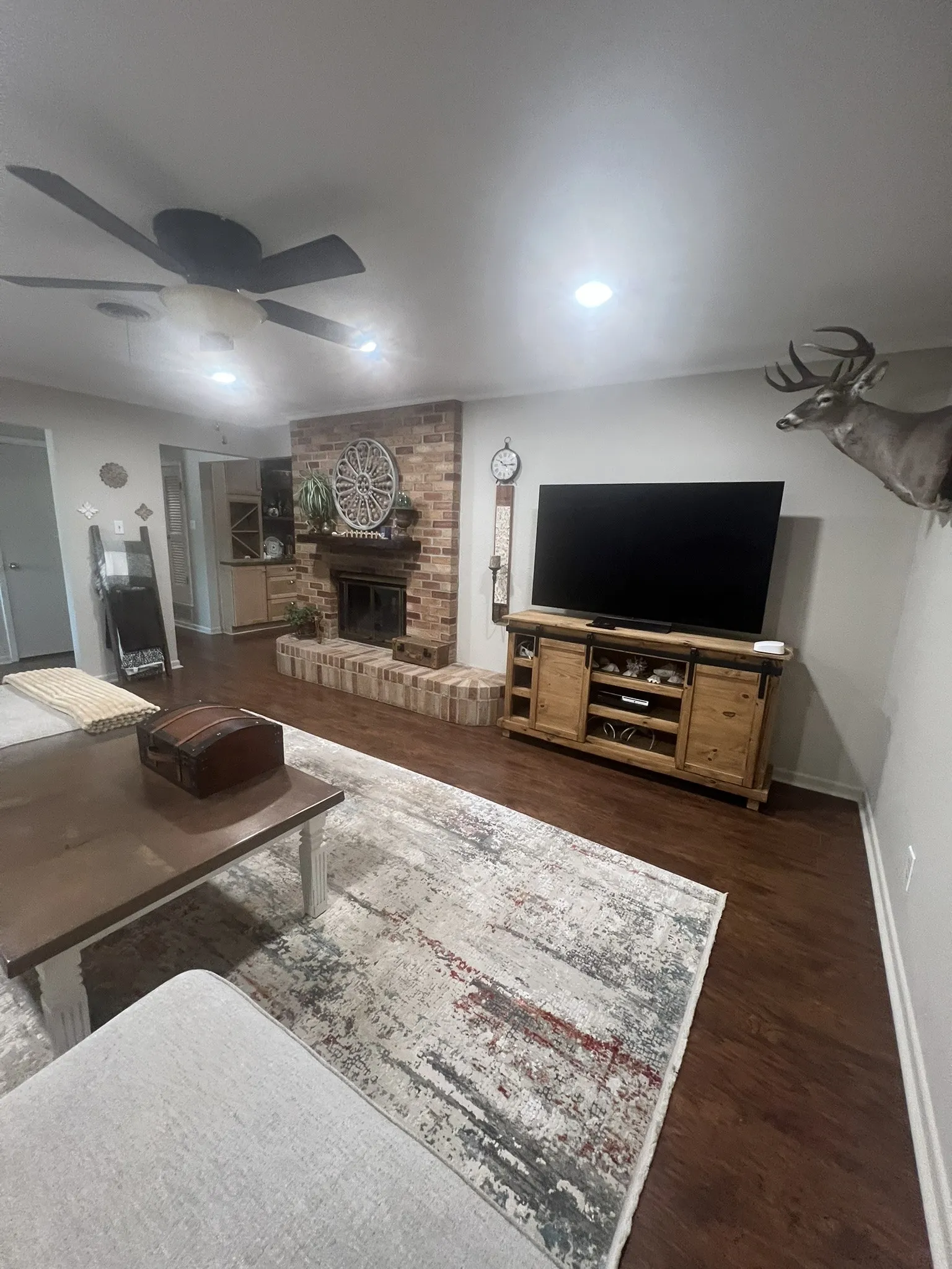 Single Family Residence For Rent in Taylor County , 1526 Rosewood Drive, Abilene, Texas 79603, 3 Bedroom, 2 Bathroom, 1 Garage spaces, 1,771 Sqft, built in 1963, mls#21363280, Real Estate Agent in Abilene, Homes For Rent in Taylor county, Homes For Rent in Abilene, Realtor in Abilene Texas, Real Estate Brokerage Independent Realty Texas, Luminita Cordes Realtor