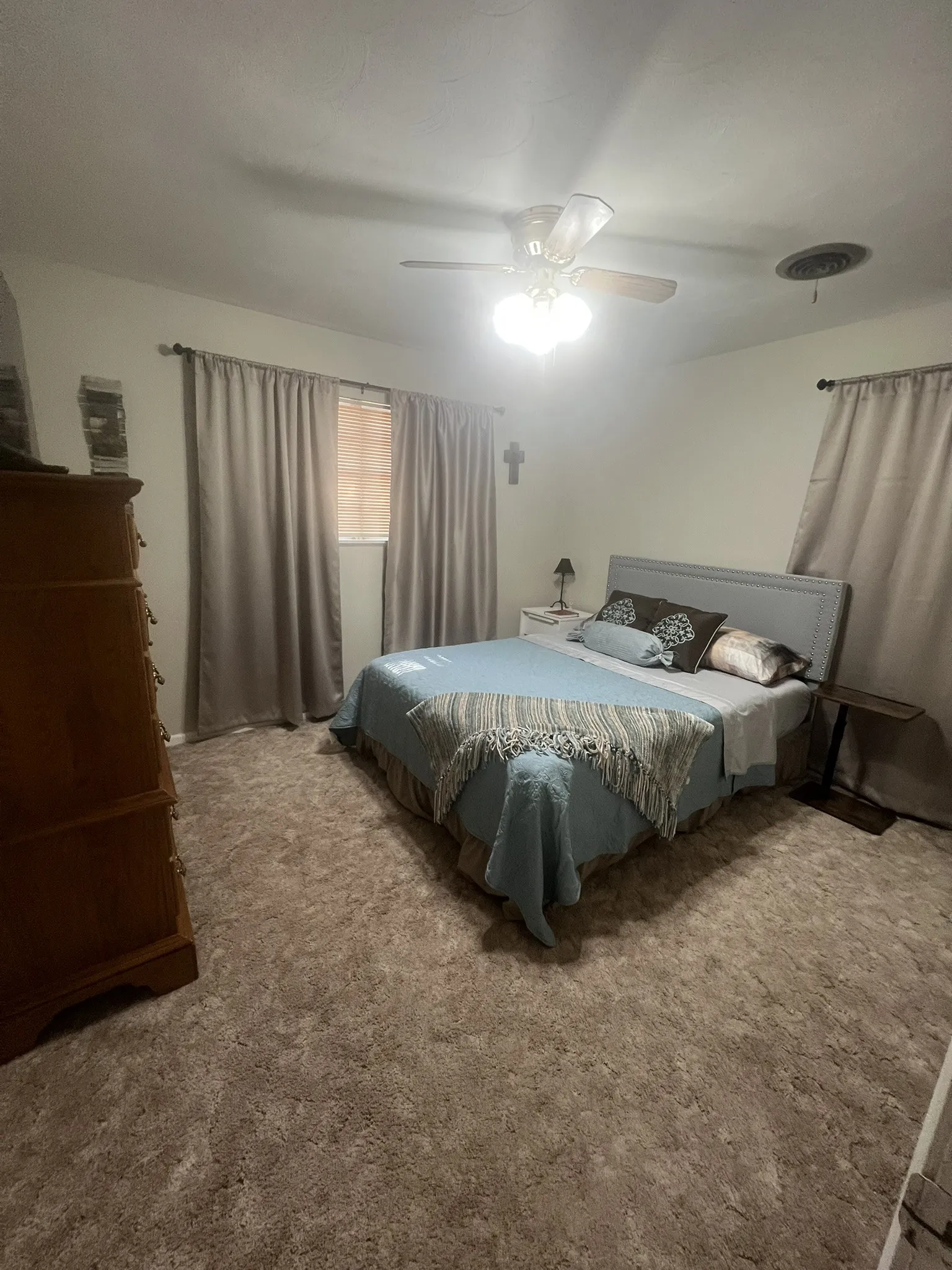 Single Family Residence For Rent in Taylor County , 1526 Rosewood Drive, Abilene, Texas 79603, 3 Bedroom, 2 Bathroom, 1 Garage spaces, 1,771 Sqft, built in 1963, mls#21363280, Real Estate Agent in Abilene, Homes For Rent in Taylor county, Homes For Rent in Abilene, Realtor in Abilene Texas, Real Estate Brokerage Independent Realty Texas, Luminita Cordes Realtor
