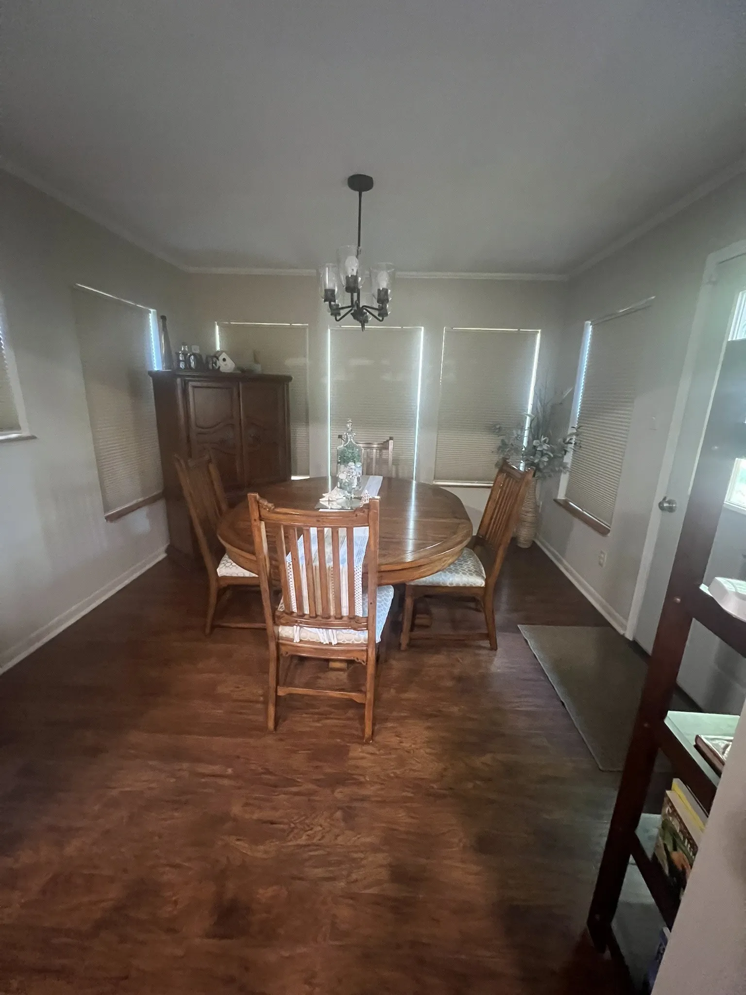 Single Family Residence For Rent in Taylor County , 1526 Rosewood Drive, Abilene, Texas 79603, 3 Bedroom, 2 Bathroom, 1 Garage spaces, 1,771 Sqft, built in 1963, mls#21363280, Real Estate Agent in Abilene, Homes For Rent in Taylor county, Homes For Rent in Abilene, Realtor in Abilene Texas, Real Estate Brokerage Independent Realty Texas, Luminita Cordes Realtor