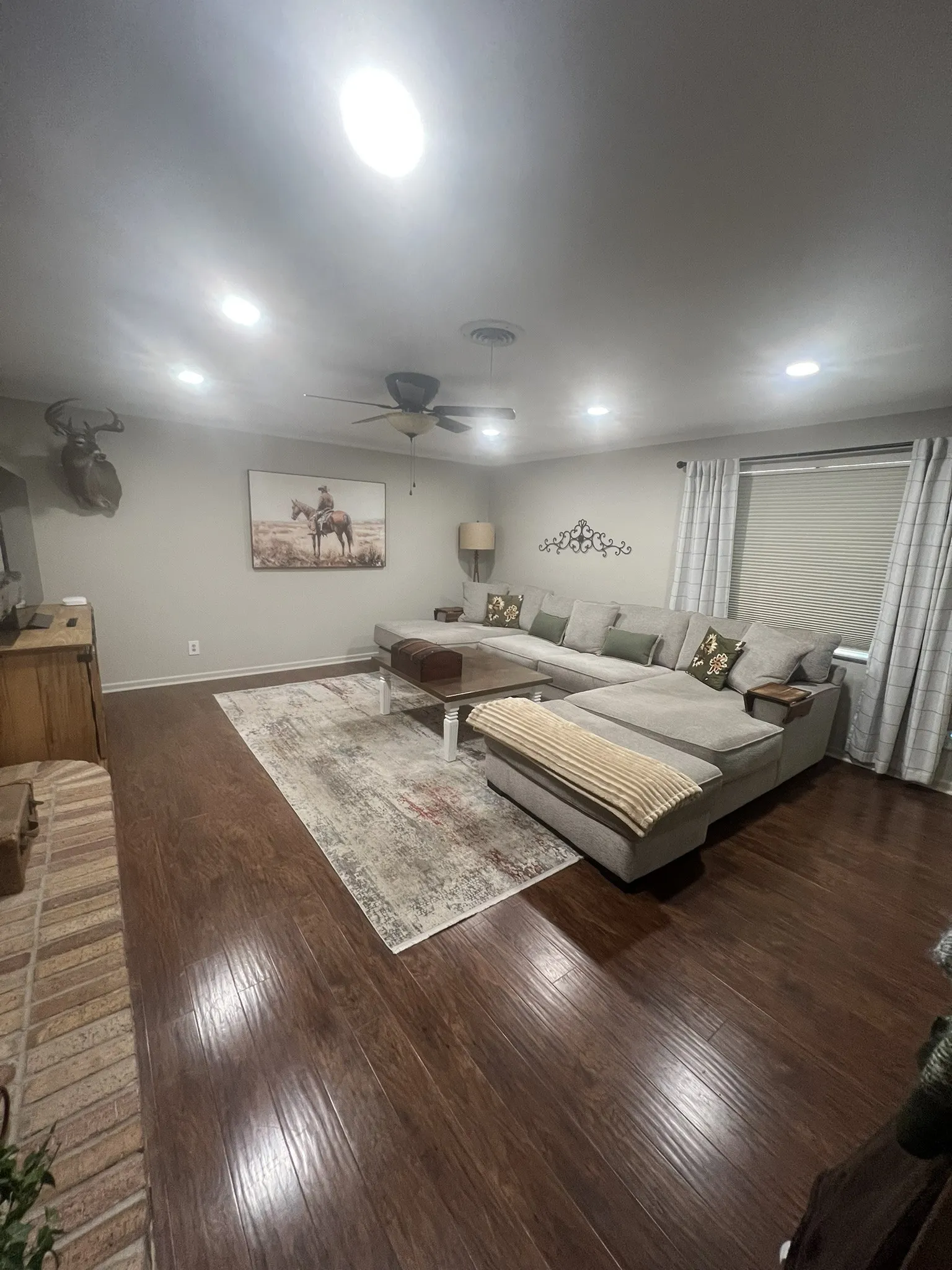 Single Family Residence For Rent in Taylor County , 1526 Rosewood Drive, Abilene, Texas 79603, 3 Bedroom, 2 Bathroom, 1 Garage spaces, 1,771 Sqft, built in 1963, mls#21363280, Real Estate Agent in Abilene, Homes For Rent in Taylor county, Homes For Rent in Abilene, Realtor in Abilene Texas, Real Estate Brokerage Independent Realty Texas, Luminita Cordes Realtor