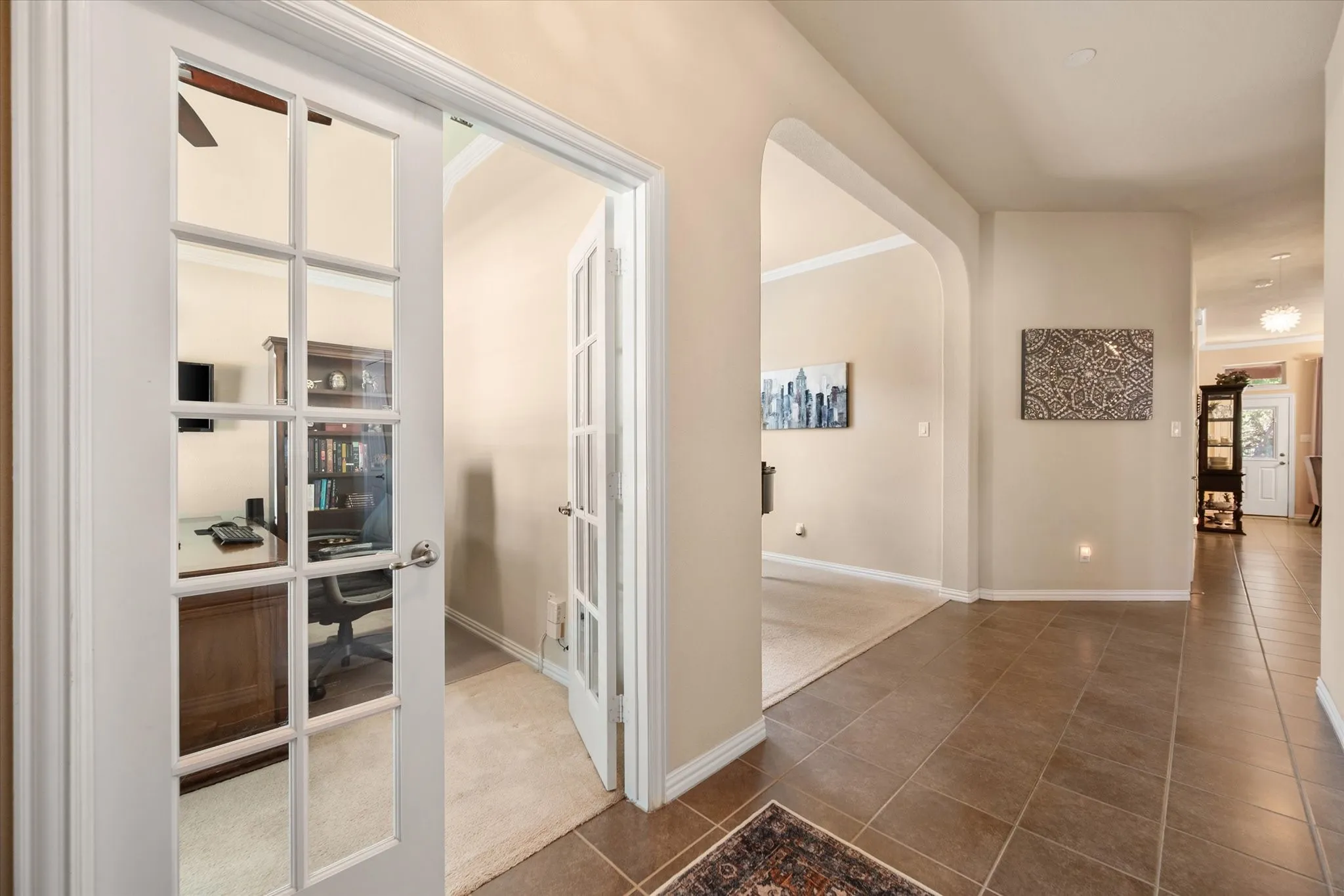Single Family Residence For Sale in Tarrant County , 2943 Trail Lake Drive, Grand Prairie, Texas 75054, 4 Bedroom, 3 Bathroom, 2 Garage spaces, 2,392 Sqft, built in 2014, mls#21327974, Real Estate Agent in Grand Prairie, Homes For Sale in Tarrant county, Homes For Sale in Grand Prairie, Realtor in Grand Prairie Texas, Real Estate Brokerage Independent Realty Texas, Luminita Cordes Realtor