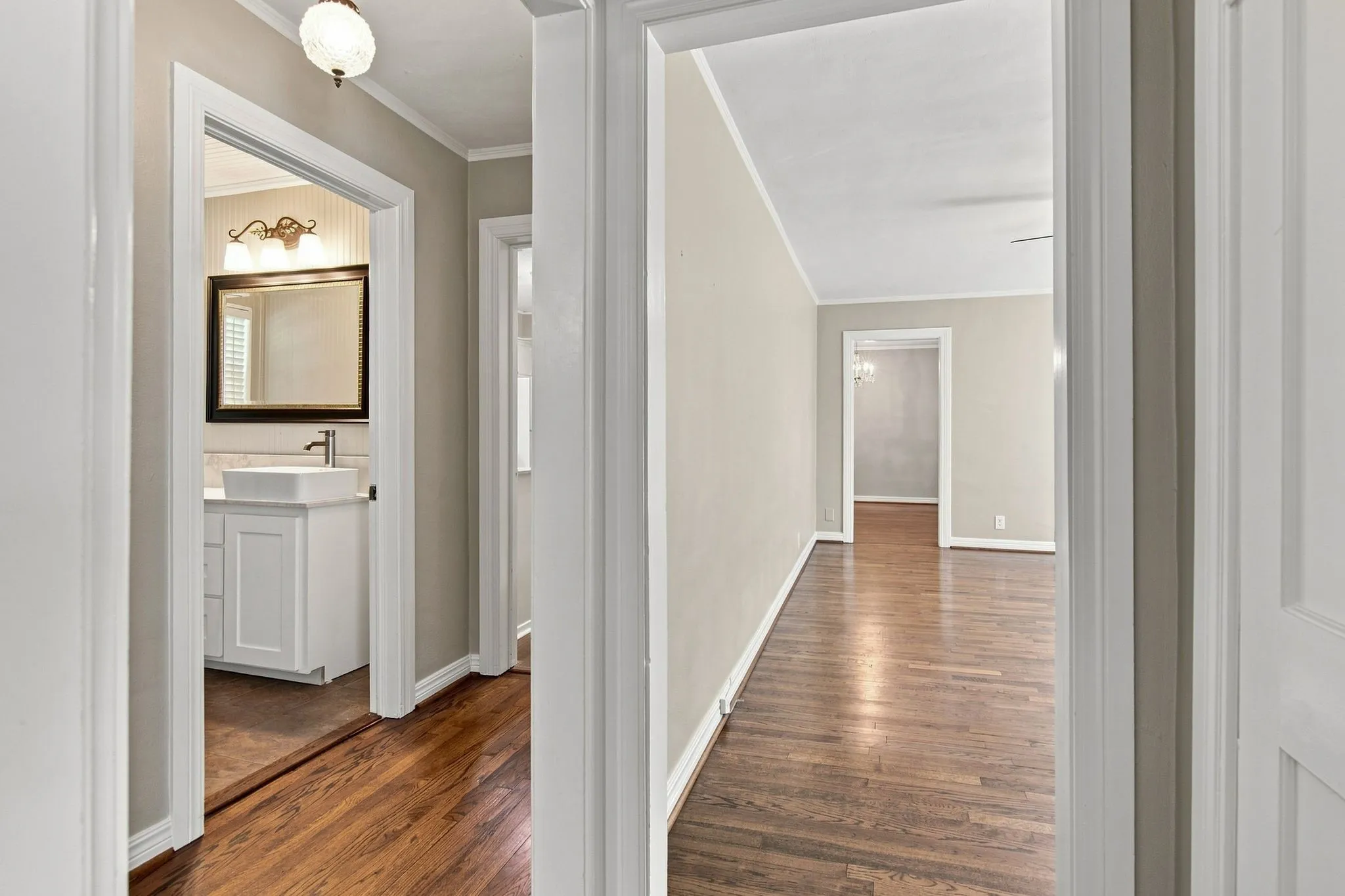 Single Family Residence For Rent in Tarrant County , 603 Merritt Street, River Oaks, Texas 76114, 2 Bedroom, 1 Bathroom, 1 Garage spaces, 1,167 Sqft, built in 1943, mls#21363312, Real Estate Agent in River Oaks, Homes For Rent in Tarrant county, Homes For Rent in River Oaks, Realtor in River Oaks Texas, Real Estate Brokerage Independent Realty Texas, Luminita Cordes Realtor