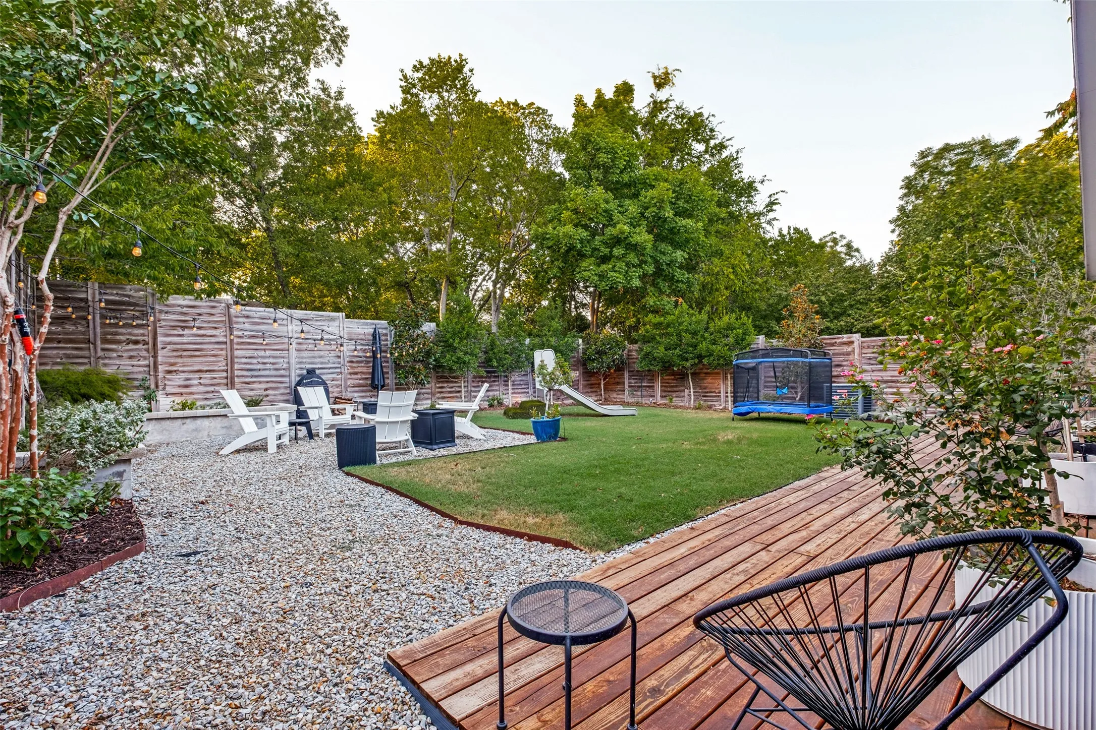 Single Family Residence For Sale in Dallas County , 8627 San Leandro Drive, Dallas, Texas 75218, 5 Bedroom, 5 Bathroom, 2 Garage spaces, 2,925 Sqft, built in 2019, mls#21340013, Real Estate Agent in Dallas, Homes For Sale in Dallas county, Homes For Sale in Dallas, Realtor in Dallas Texas, Real Estate Brokerage Independent Realty Texas, Luminita Cordes Realtor