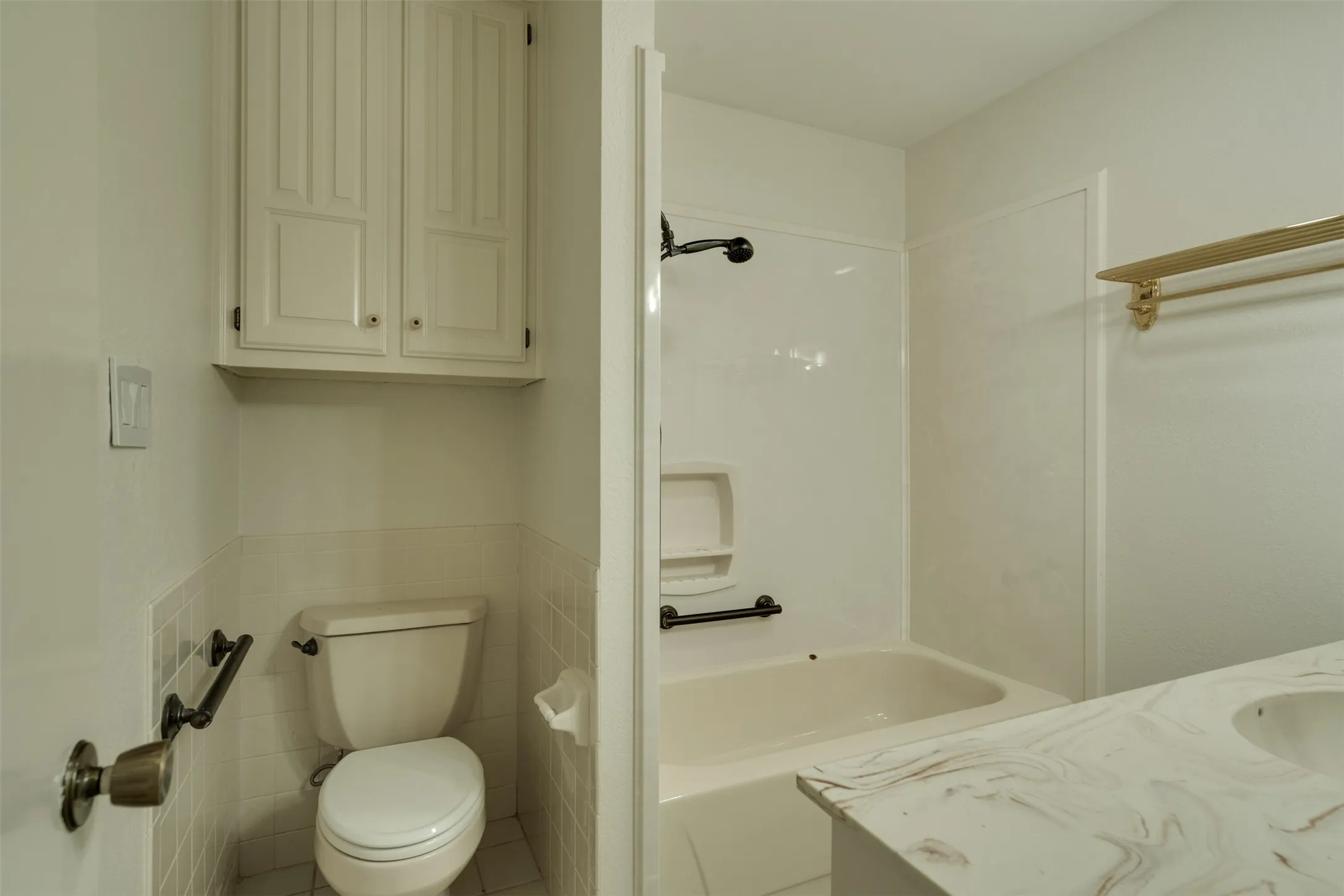 Single Family Residence For Sale in Wichita County , 2614 San Simeon Drive, Wichita Falls, Texas 76308, 4 Bedroom, 3 Bathroom, 2 Garage spaces, 4,004 Sqft, built in 1983, mls#21362629, Real Estate Agent in Wichita Falls, Homes For Sale in Wichita county, Homes For Sale in Wichita Falls, Realtor in Wichita Falls Texas, Real Estate Brokerage Independent Realty Texas, Luminita Cordes Realtor
