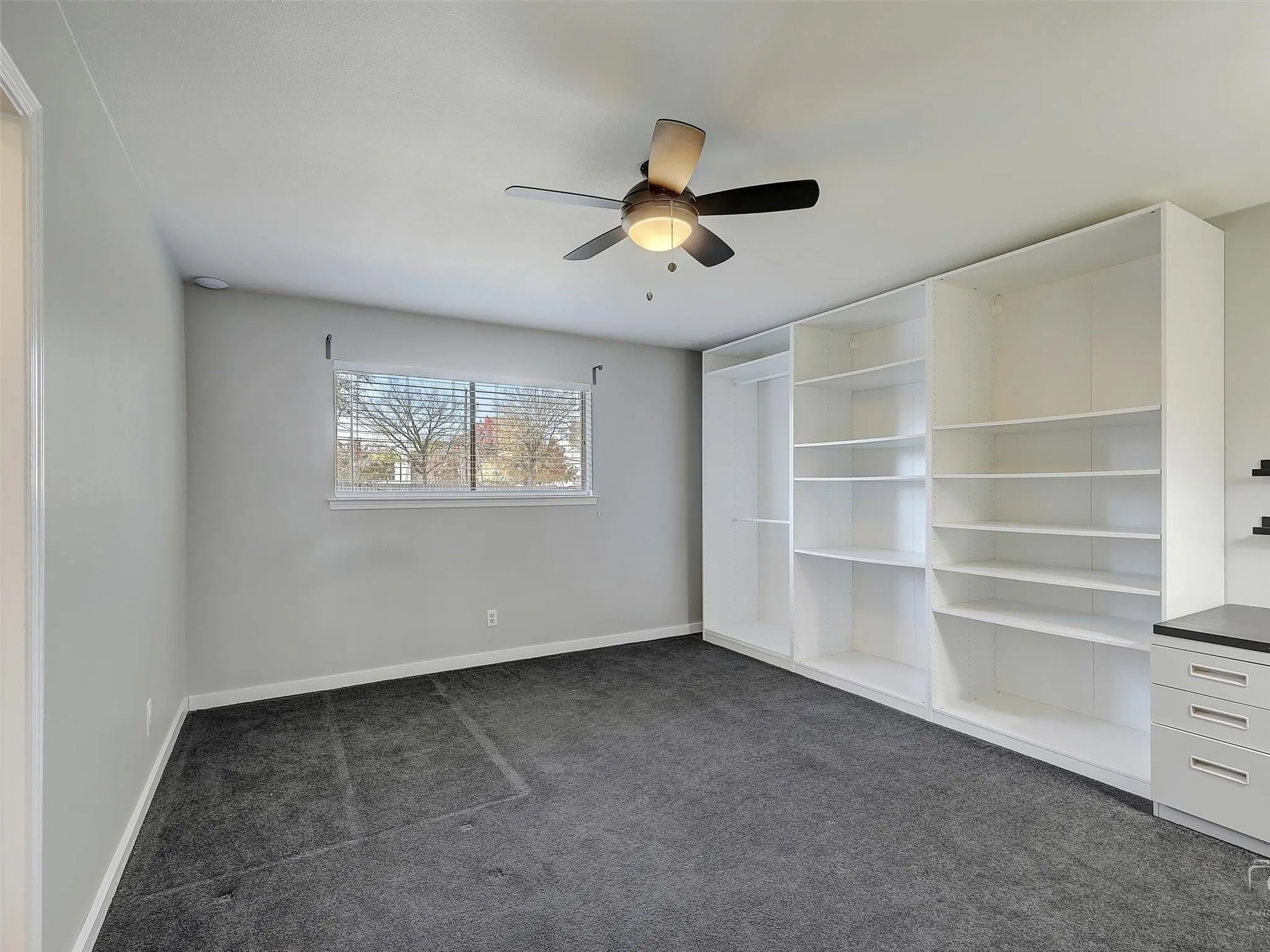 Single Family Residence For Rent in Collin County , 3913 Knob Hill Drive, Plano, Texas 75023, 3 Bedroom, 3 Bathroom, 2 Garage spaces, 2,353 Sqft, built in 1977, mls#21362496, Real Estate Agent in Plano, Homes For Rent in Collin county, Homes For Rent in Plano, Realtor in Plano Texas, Real Estate Brokerage Independent Realty Texas, Luminita Cordes Realtor