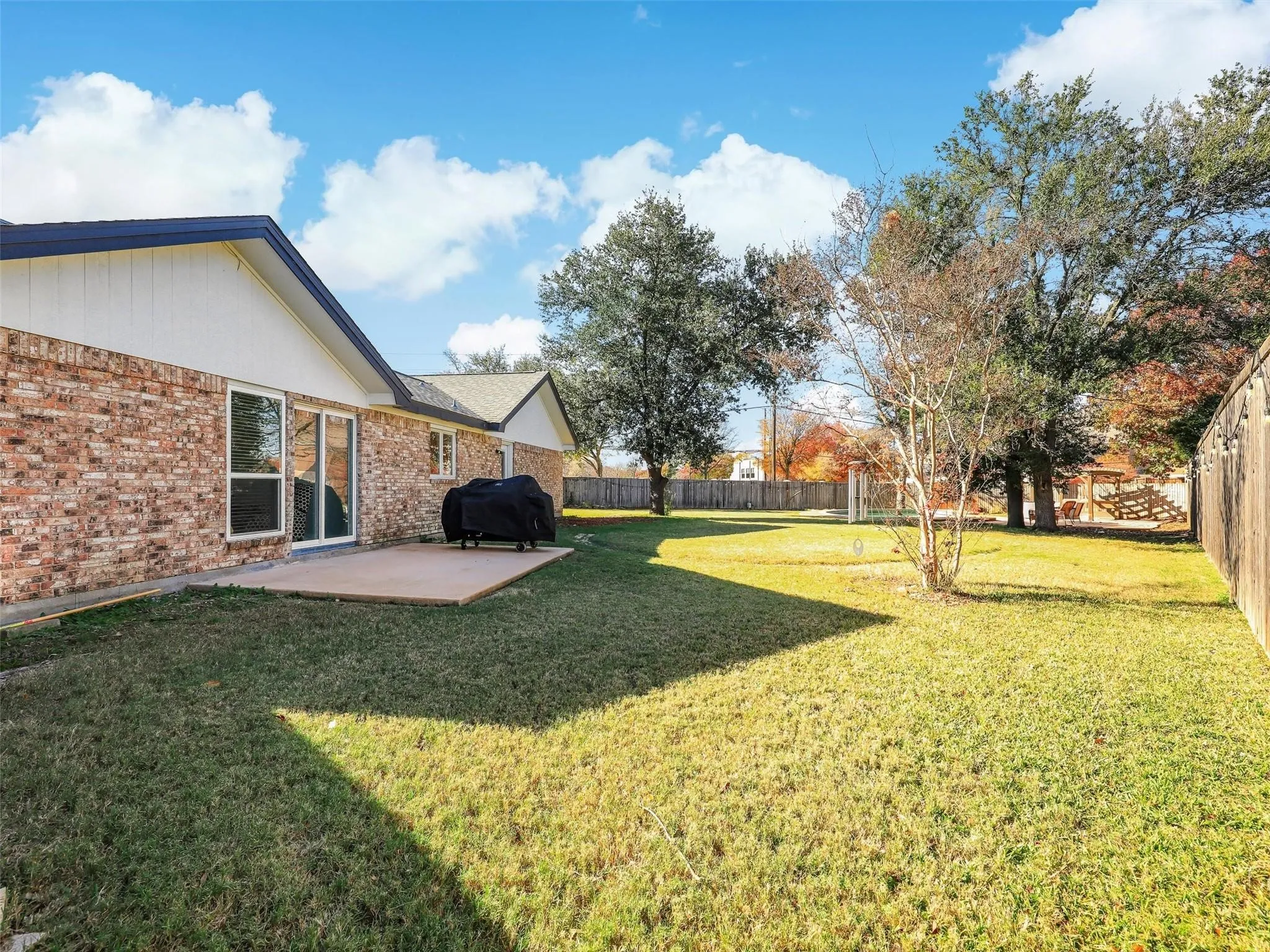 View of yard featuring a patio