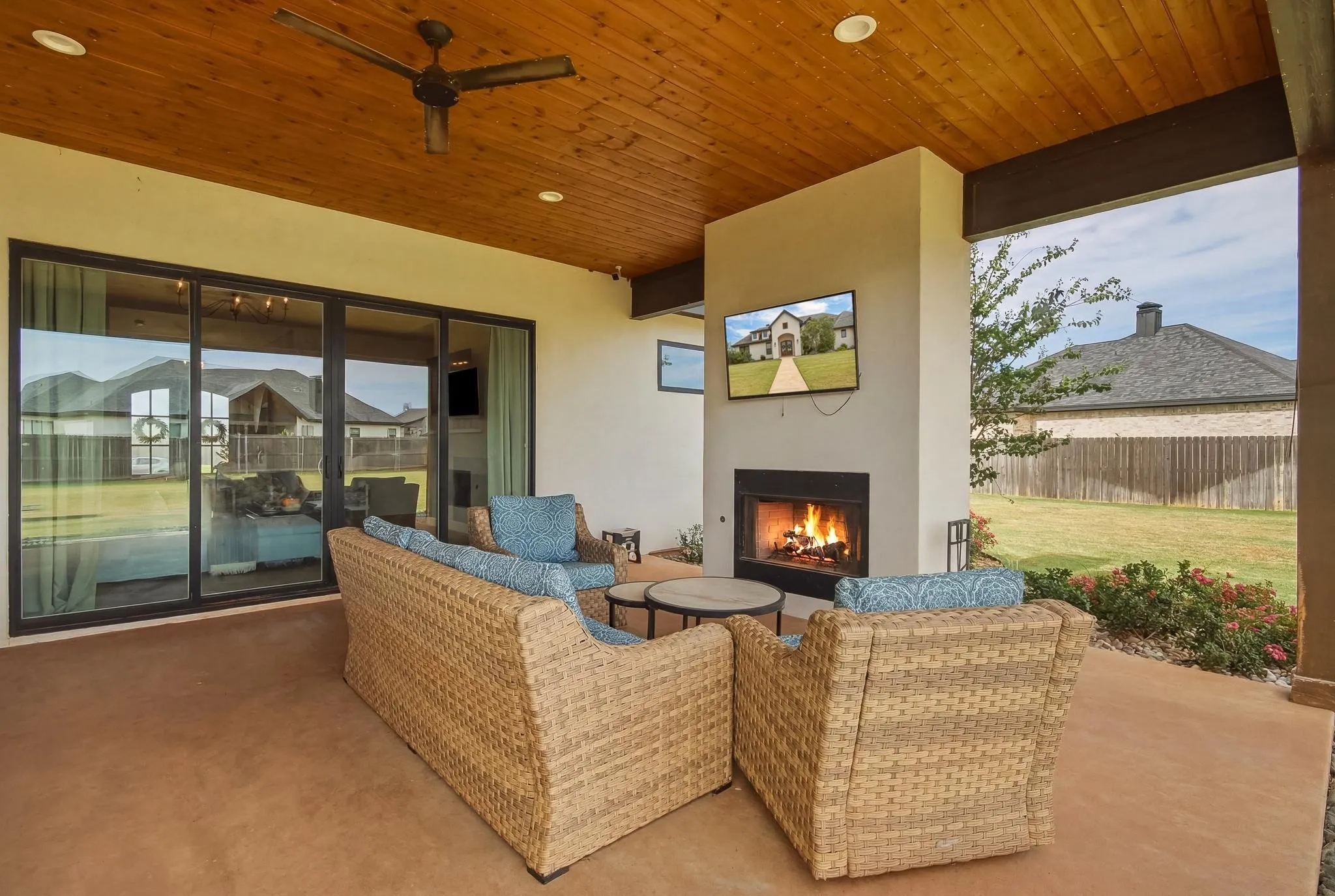 Single Family Residence For Sale in Taylor County , 186 Gainesway Drive, Abilene, Texas 79606, 4 Bedroom, 3 Bathroom, 2 Garage spaces, 2,473 Sqft, built in 2022, mls#21363112, Real Estate Agent in Abilene, Homes For Sale in Taylor county, Homes For Sale in Abilene, Realtor in Abilene Texas, Real Estate Brokerage Independent Realty Texas, Luminita Cordes Realtor