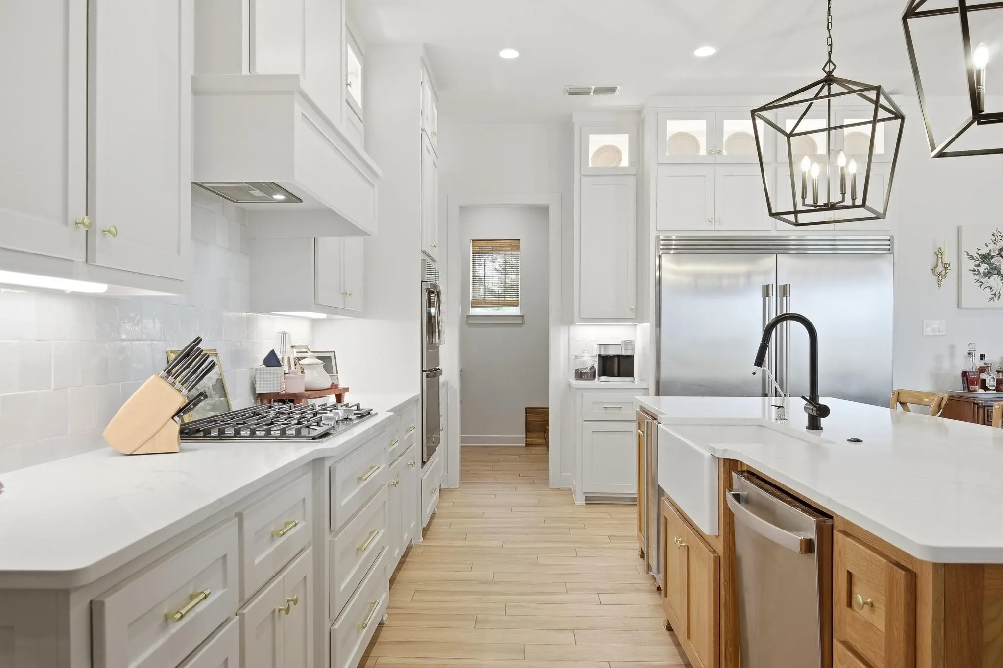 Single Family Residence For Sale in Taylor County , 186 Gainesway Drive, Abilene, Texas 79606, 4 Bedroom, 3 Bathroom, 2 Garage spaces, 2,473 Sqft, built in 2022, mls#21363112, Real Estate Agent in Abilene, Homes For Sale in Taylor county, Homes For Sale in Abilene, Realtor in Abilene Texas, Real Estate Brokerage Independent Realty Texas, Luminita Cordes Realtor