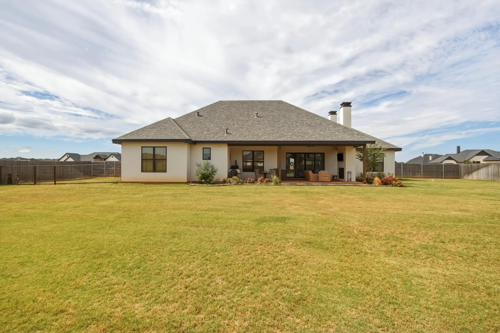 Single Family Residence For Sale in Taylor County , 186 Gainesway Drive, Abilene, Texas 79606, 4 Bedroom, 3 Bathroom, 2 Garage spaces, 2,473 Sqft, built in 2022, mls#21363112, Real Estate Agent in Abilene, Homes For Sale in Taylor county, Homes For Sale in Abilene, Realtor in Abilene Texas, Real Estate Brokerage Independent Realty Texas, Luminita Cordes Realtor
