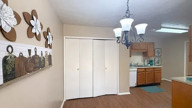 Single Family Residence For Rent in Tarrant County , 7524 Blue Sage Circle, Fort Worth, Texas 76123, 3 Bedroom, 2 Bathroom, 2 Garage spaces, 1,528 Sqft, built in 1985, mls#21363187, Real Estate Agent in Fort Worth, Homes For Rent in Tarrant county, Homes For Rent in Fort Worth, Realtor in Fort Worth Texas, Real Estate Brokerage Independent Realty Texas, Luminita Cordes Realtor