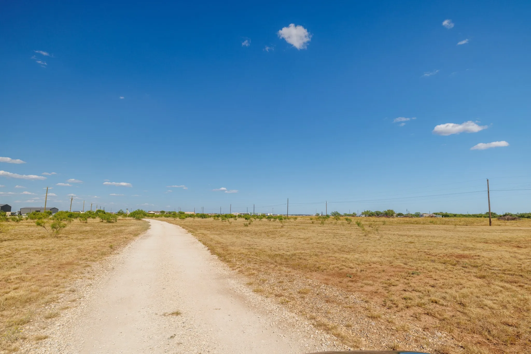 Mobile Home For Sale in Taylor County , 3126 S Fm 707, Tye, Texas 79563, 4 Bedroom, 2 Bathroom, Garage spaces, 1,568 Sqft, built in 1998, mls#21362235, Real Estate Agent in Tye, Homes For Sale in Taylor county, Homes For Sale in Tye, Realtor in Tye Texas, Real Estate Brokerage Independent Realty Texas, Luminita Cordes Realtor