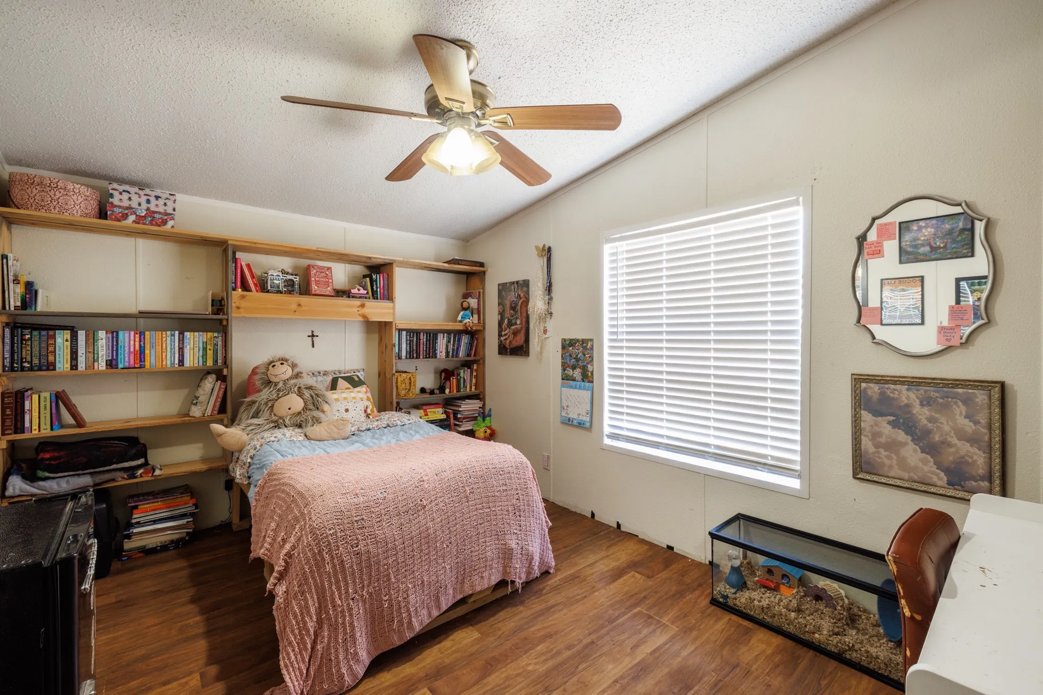 Mobile Home For Sale in Taylor County , 3126 S Fm 707, Tye, Texas 79563, 4 Bedroom, 2 Bathroom, Garage spaces, 1,568 Sqft, built in 1998, mls#21362235, Real Estate Agent in Tye, Homes For Sale in Taylor county, Homes For Sale in Tye, Realtor in Tye Texas, Real Estate Brokerage Independent Realty Texas, Luminita Cordes Realtor