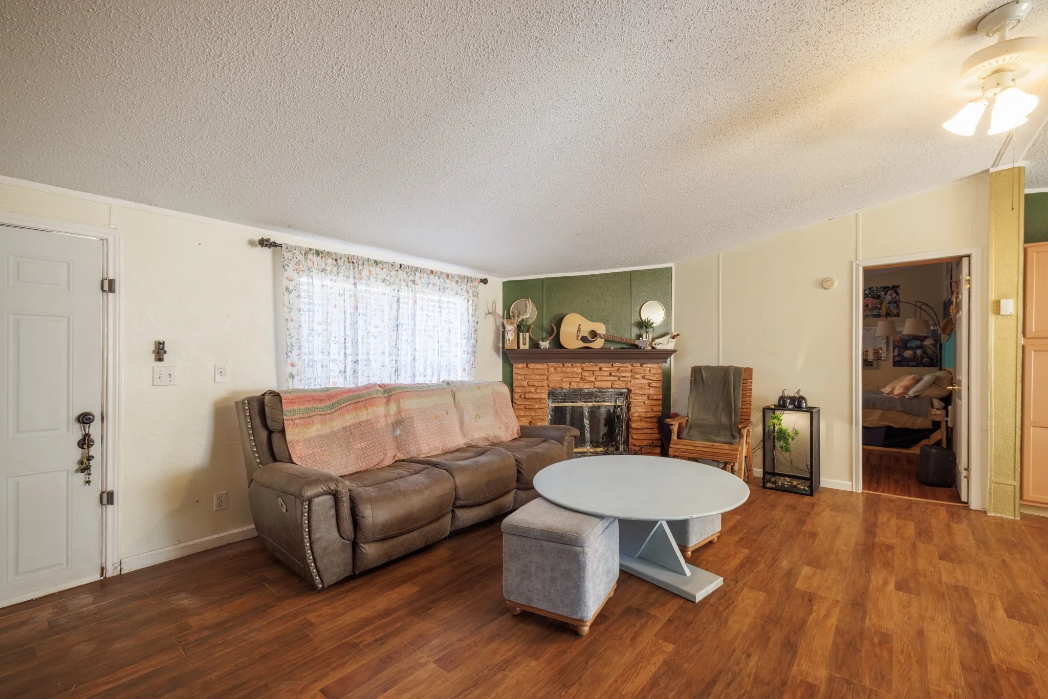 Mobile Home For Sale in Taylor County , 3126 S Fm 707, Tye, Texas 79563, 4 Bedroom, 2 Bathroom, Garage spaces, 1,568 Sqft, built in 1998, mls#21362235, Real Estate Agent in Tye, Homes For Sale in Taylor county, Homes For Sale in Tye, Realtor in Tye Texas, Real Estate Brokerage Independent Realty Texas, Luminita Cordes Realtor