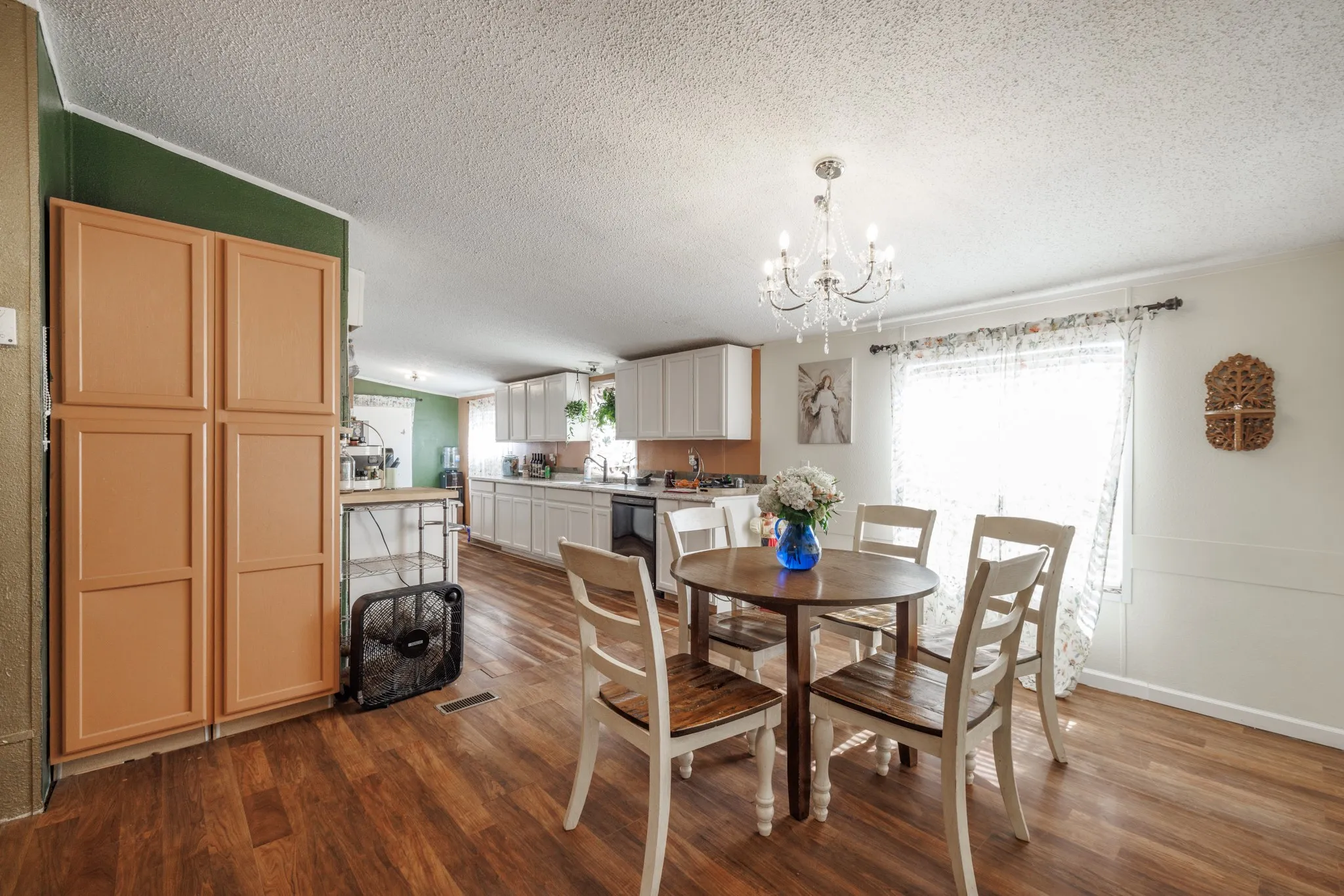 Mobile Home For Sale in Taylor County , 3126 S Fm 707, Tye, Texas 79563, 4 Bedroom, 2 Bathroom, Garage spaces, 1,568 Sqft, built in 1998, mls#21362235, Real Estate Agent in Tye, Homes For Sale in Taylor county, Homes For Sale in Tye, Realtor in Tye Texas, Real Estate Brokerage Independent Realty Texas, Luminita Cordes Realtor