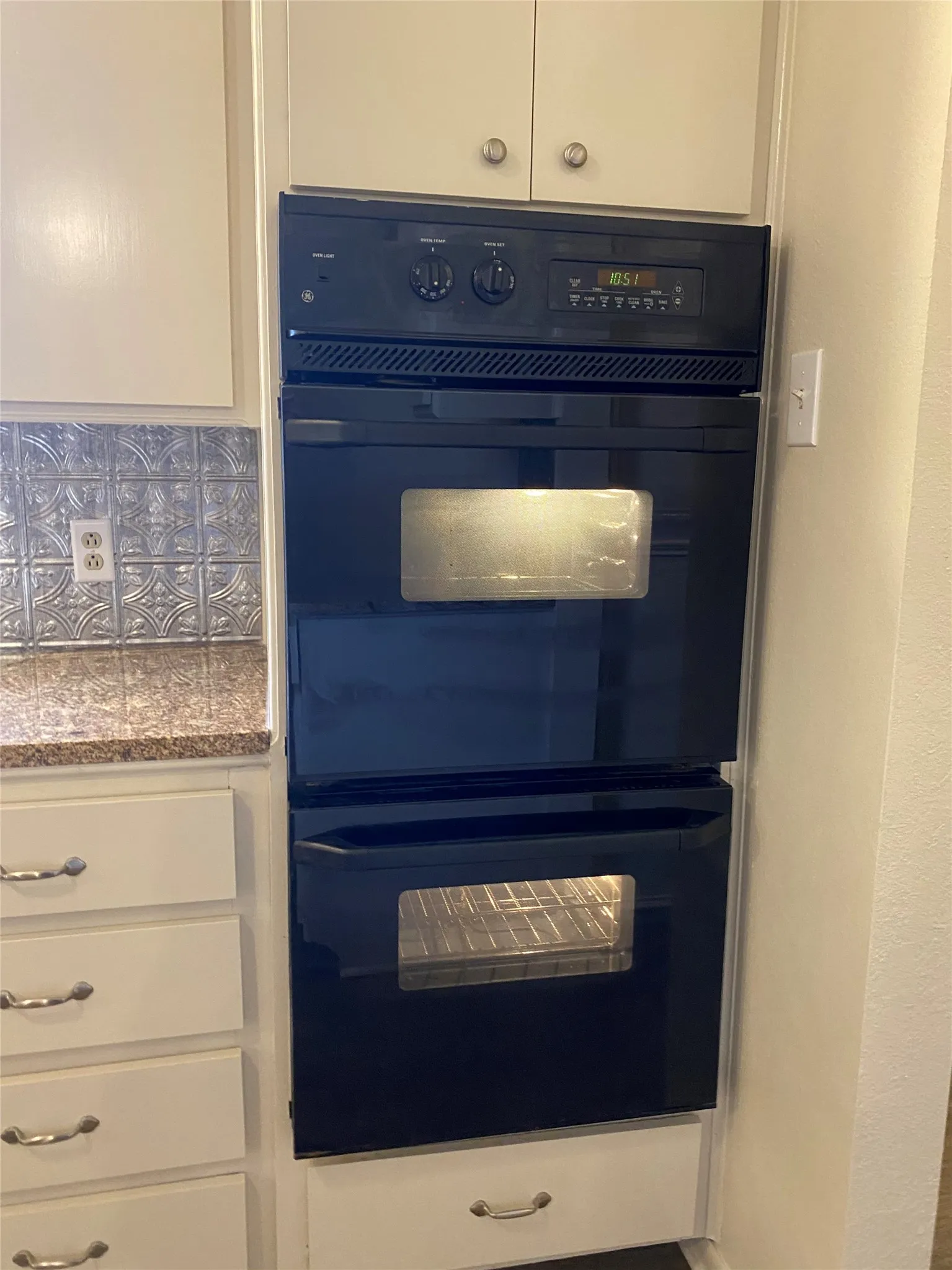 Single Family Residence For Rent in Taylor County , 4841 Oaklawn Drive, Abilene, Texas 79606, 3 Bedroom, 2 Bathroom, 2 Garage spaces, 1,674 Sqft, built in 1975, mls#21363296, Real Estate Agent in Abilene, Homes For Rent in Taylor county, Homes For Rent in Abilene, Realtor in Abilene Texas, Real Estate Brokerage Independent Realty Texas, Luminita Cordes Realtor