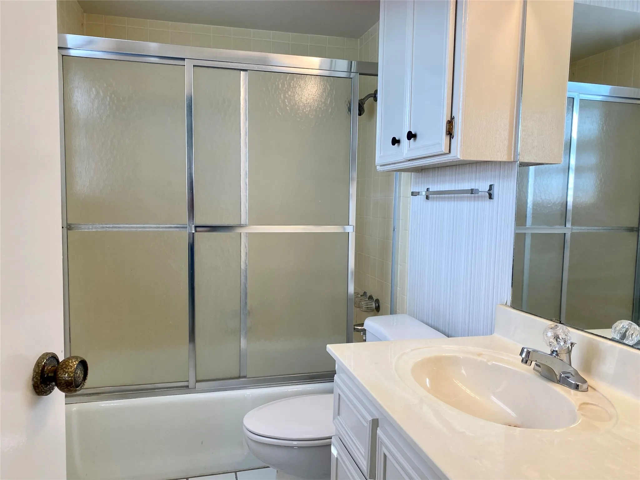 Single Family Residence For Rent in Taylor County , 4841 Oaklawn Drive, Abilene, Texas 79606, 3 Bedroom, 2 Bathroom, 2 Garage spaces, 1,674 Sqft, built in 1975, mls#21363296, Real Estate Agent in Abilene, Homes For Rent in Taylor county, Homes For Rent in Abilene, Realtor in Abilene Texas, Real Estate Brokerage Independent Realty Texas, Luminita Cordes Realtor
