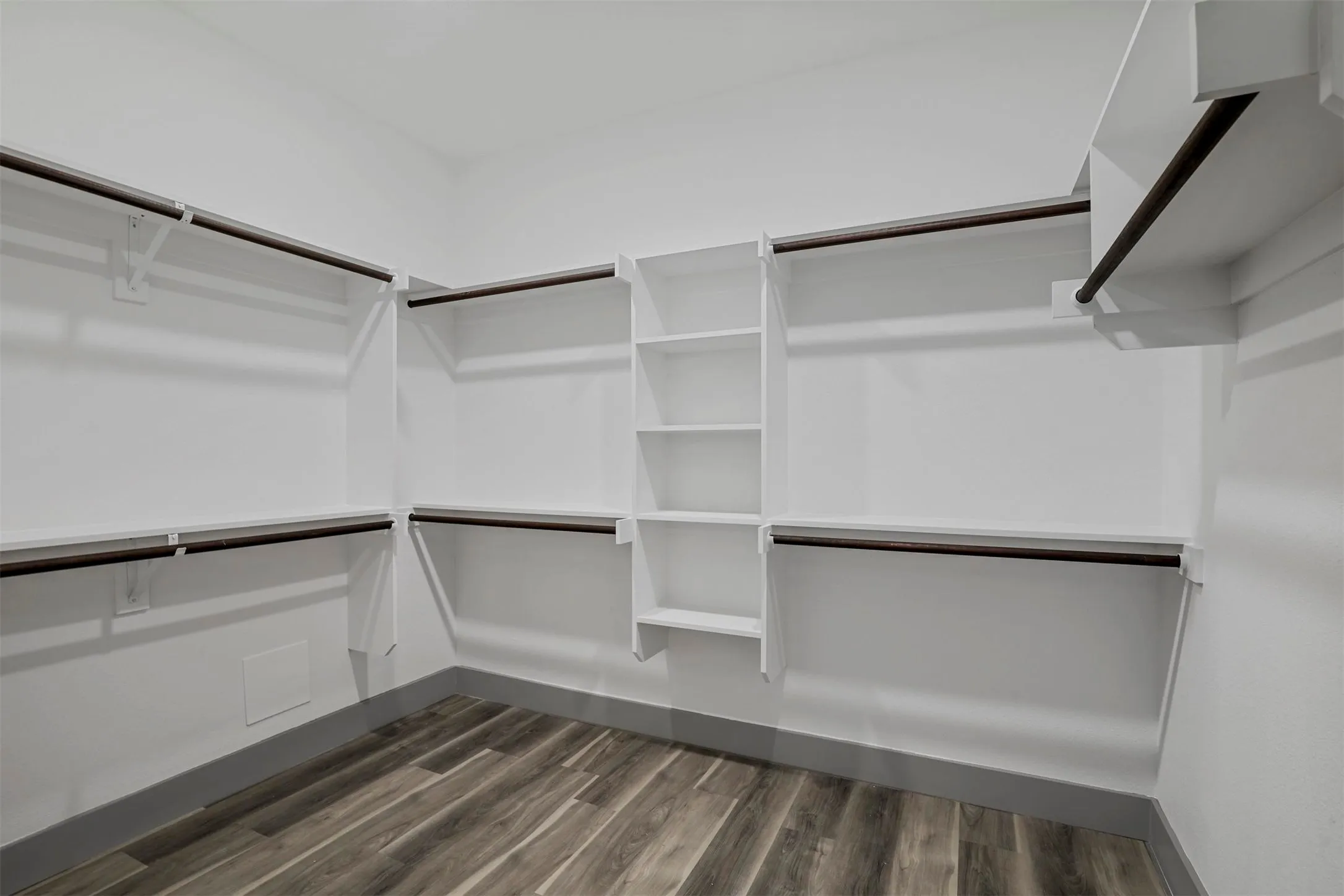 Single Family Residence For Sale in Grayson County , 2708 Flora Lane, Denison, Texas 75020, 3 Bedroom, 2 Bathroom, 2 Garage spaces, 1,865 Sqft, built in 2022, Price $350,000, mls#21362628, Real Estate Agent in Denison, Homes For Sale in Grayson county, Homes For Sale in Denison, Realtor in Denison Texas, Real Estate Brokerage Independent Realty Texas, Luminita Cordes Realtor
