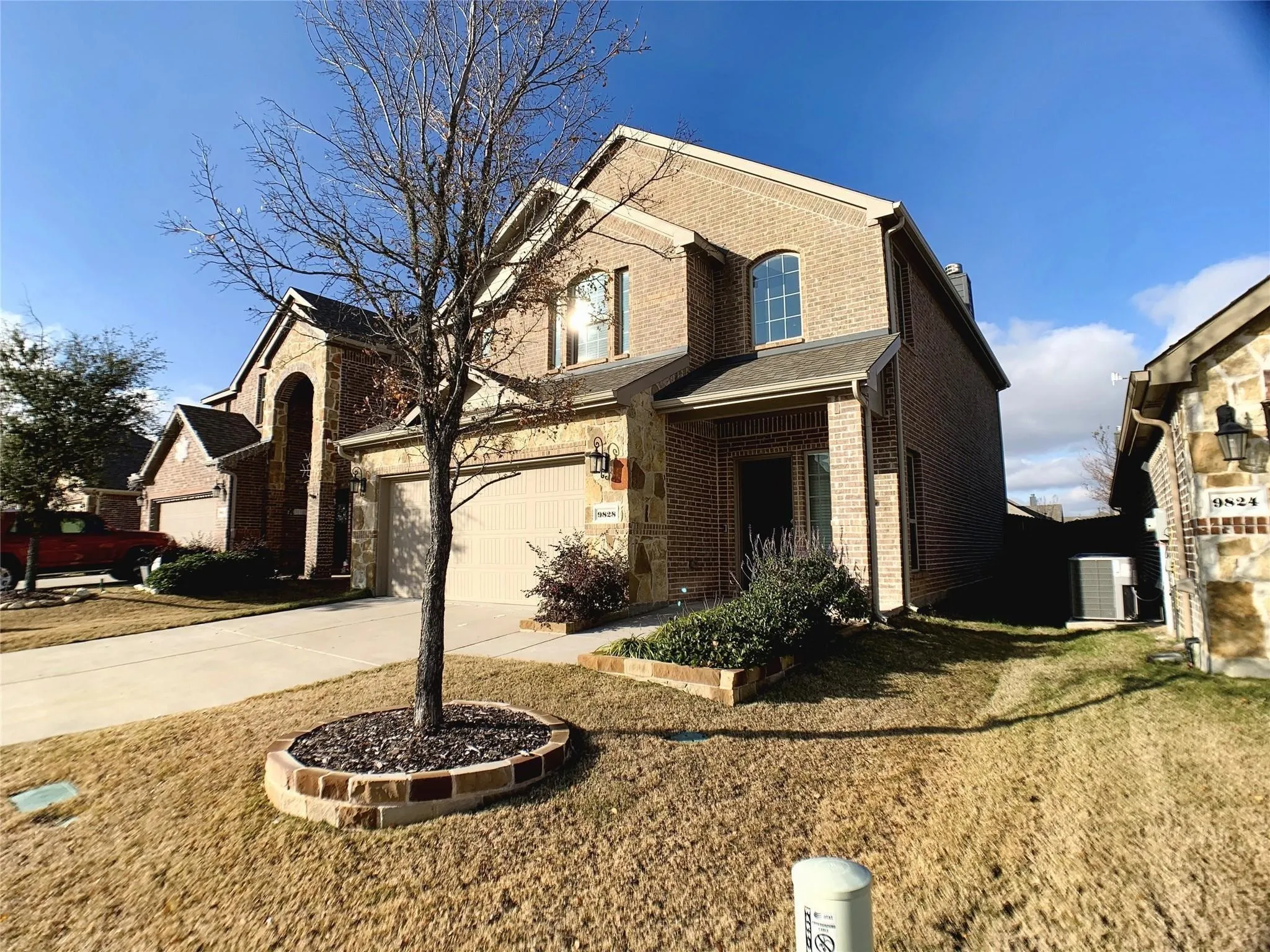 Single Family Residence For Rent in Collin County , 9828 Moccasin Creek Lane, Mc Kinney, Texas 75071, 3 Bedroom, 3 Bathroom, 2 Garage spaces, 2,029 Sqft, built in 2016, mls#21363344, Real Estate Agent in Mc Kinney, Homes For Rent in Collin county, Homes For Rent in Mc Kinney, Realtor in Mc Kinney Texas, Real Estate Brokerage Independent Realty Texas, Luminita Cordes Realtor