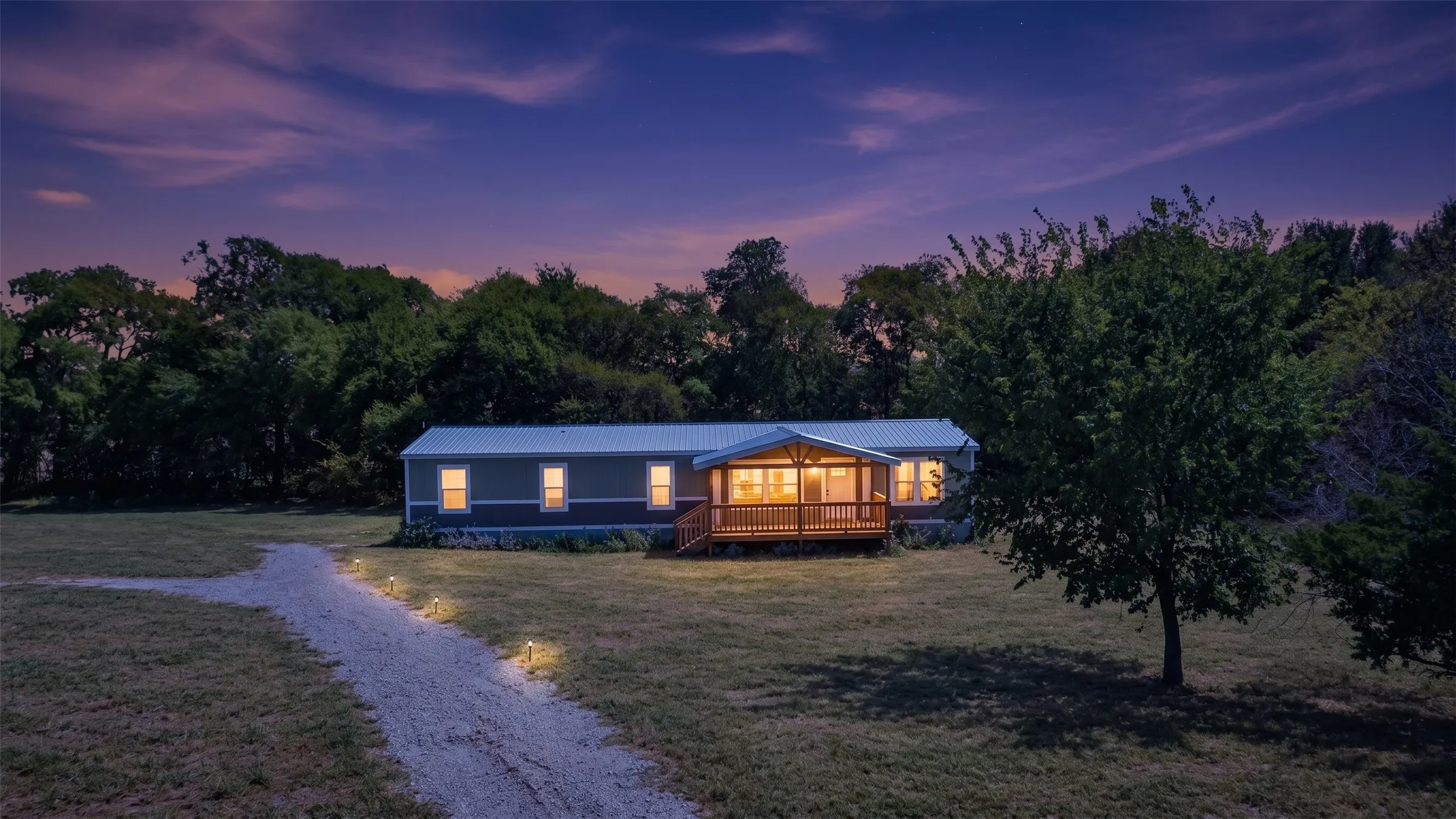 Manufactured Home For Sale in Hunt County , 4796 E Highway 11, Commerce, Texas 75428, 5 Bedroom, 3 Bathroom, Garage spaces, 2,085 Sqft, built in 2025, mls#21359439, Real Estate Agent in Commerce, Homes For Sale in Hunt county, Homes For Sale in Commerce, Realtor in Commerce Texas, Real Estate Brokerage Independent Realty Texas, Luminita Cordes Realtor