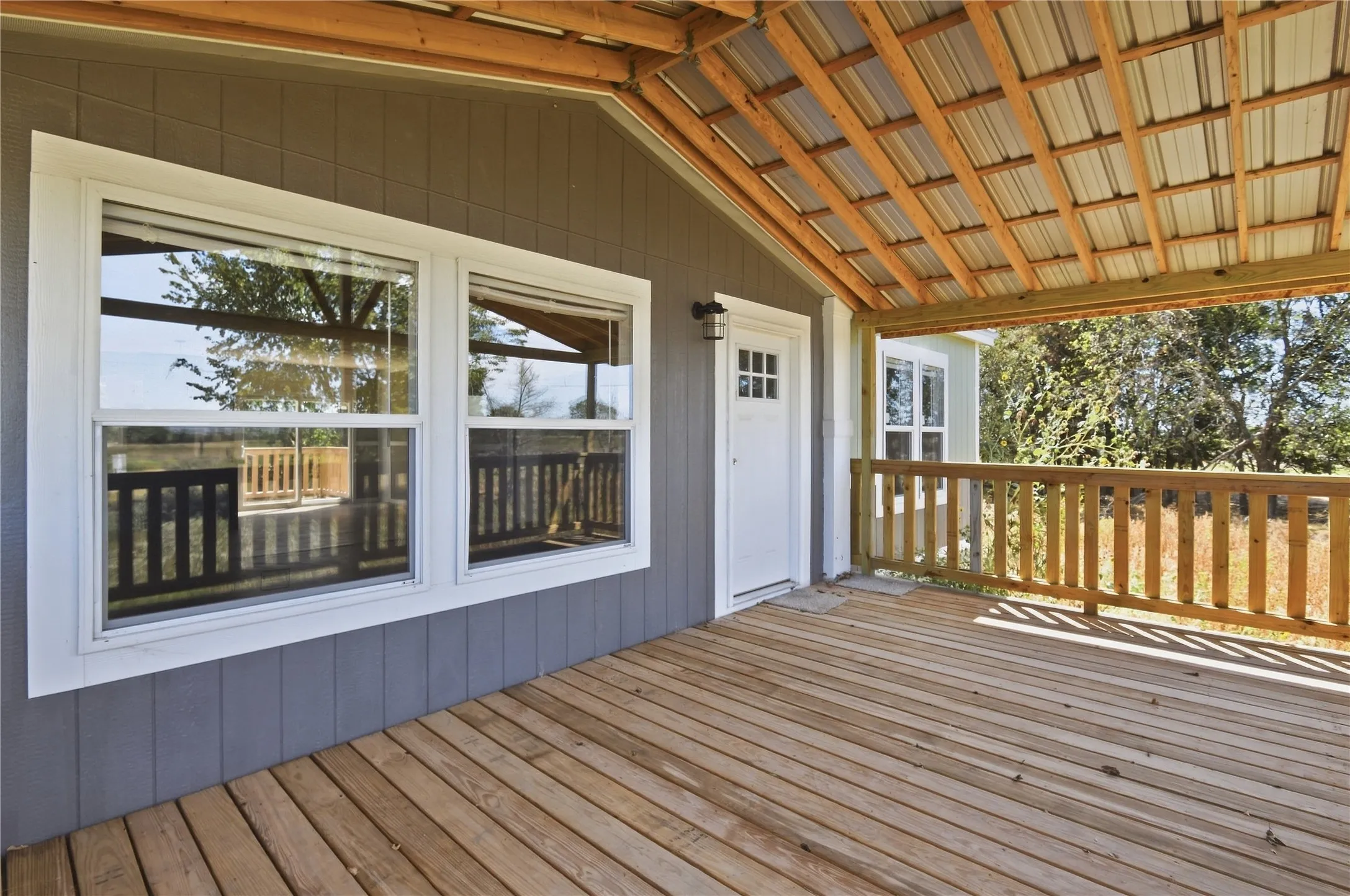 Manufactured Home For Sale in Hunt County , 4796 E Highway 11, Commerce, Texas 75428, 5 Bedroom, 3 Bathroom, Garage spaces, 2,085 Sqft, built in 2025, mls#21359439, Real Estate Agent in Commerce, Homes For Sale in Hunt county, Homes For Sale in Commerce, Realtor in Commerce Texas, Real Estate Brokerage Independent Realty Texas, Luminita Cordes Realtor