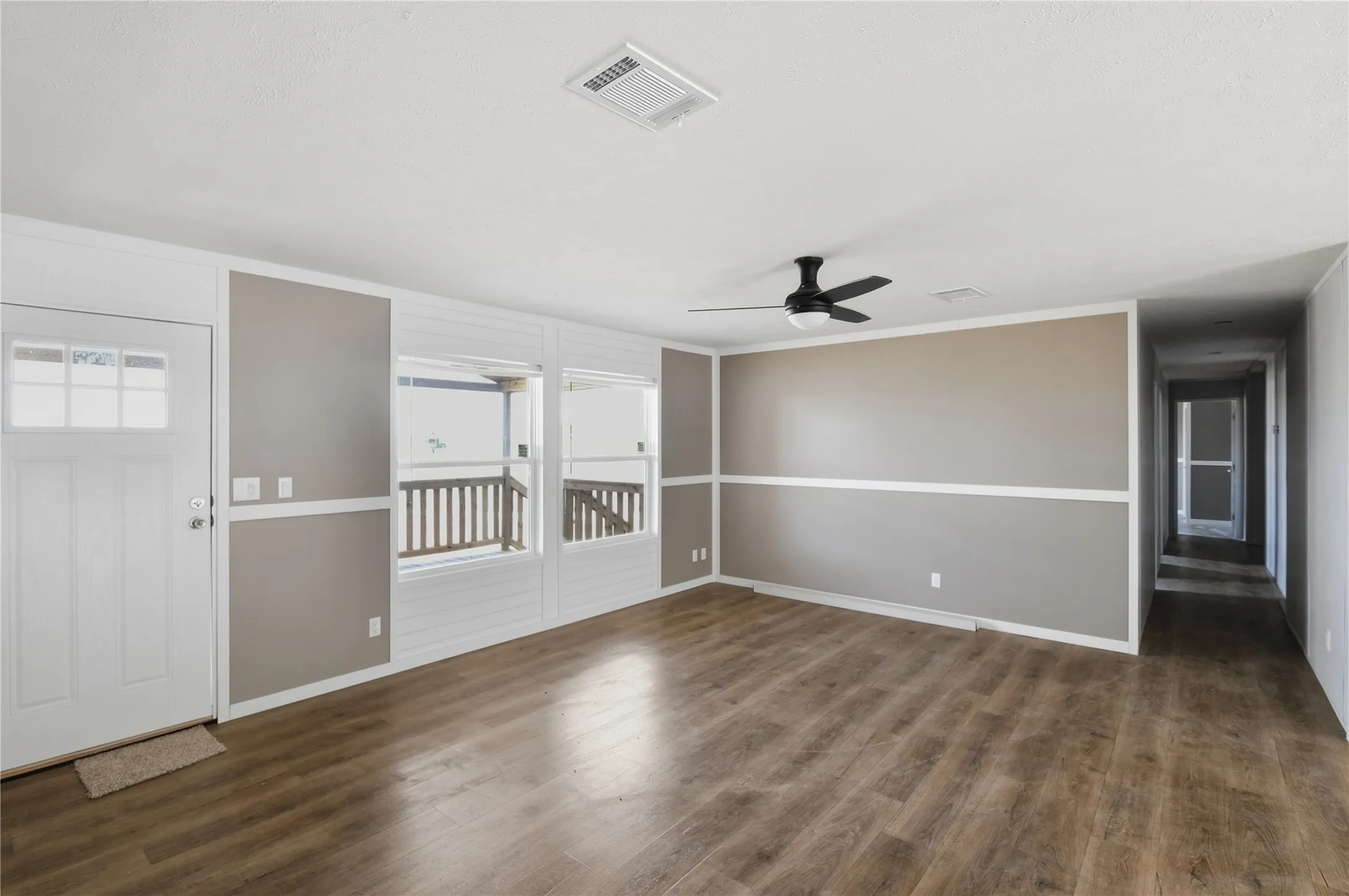 Manufactured Home For Sale in Hunt County , 4796 E Highway 11, Commerce, Texas 75428, 5 Bedroom, 3 Bathroom, Garage spaces, 2,085 Sqft, built in 2025, mls#21359439, Real Estate Agent in Commerce, Homes For Sale in Hunt county, Homes For Sale in Commerce, Realtor in Commerce Texas, Real Estate Brokerage Independent Realty Texas, Luminita Cordes Realtor
