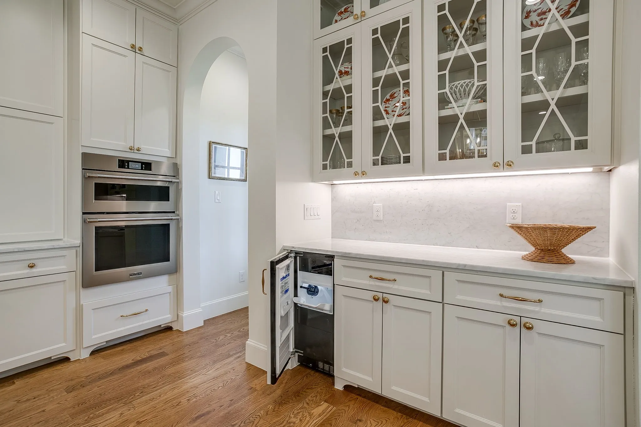 Single Family Residence For Sale in Parker County , 321 Scissor Tail Drive, Aledo, Texas 76008, 5 Bedroom, 6 Bathroom, 2 Garage spaces, 4,447 Sqft, built in 2025, mls#21362599, Real Estate Agent in Aledo, Homes For Sale in Parker county, Homes For Sale in Aledo, Realtor in Aledo Texas, Real Estate Brokerage Independent Realty Texas, Luminita Cordes Realtor