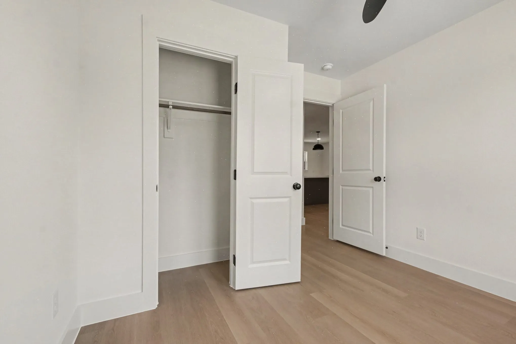 Single Family Residence For Sale in Dallas County , 3110 Dupree Street, Irving, Texas 75062, 4 Bedroom, 3 Bathroom, Garage spaces, 1,999 Sqft, built in 1961, mls#21362435, Real Estate Agent in Irving, Homes For Sale in Dallas county, Homes For Sale in Irving, Realtor in Irving Texas, Real Estate Brokerage Independent Realty Texas, Luminita Cordes Realtor
