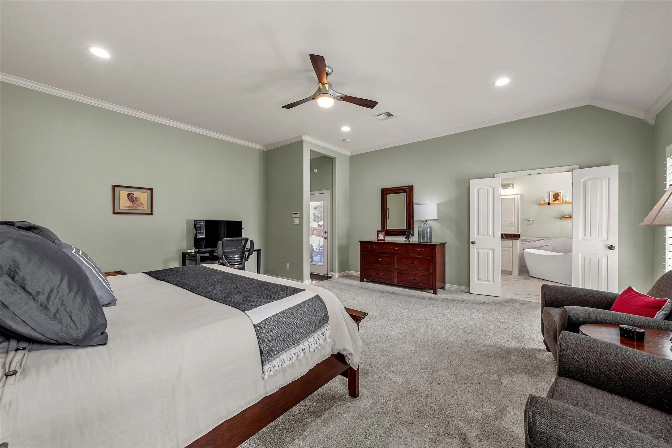 Single Family Residence For Sale in Mc Lennan County , 101 Morningview Circle, Waco, Texas 76708, 3 Bedroom, 3 Bathroom, 2 Garage spaces, 2,673 Sqft, built in 2007, mls#21362385, Real Estate Agent in Waco, Homes For Sale in Mc Lennan county, Homes For Sale in Waco, Realtor in Waco Texas, Real Estate Brokerage Independent Realty Texas, Luminita Cordes Realtor