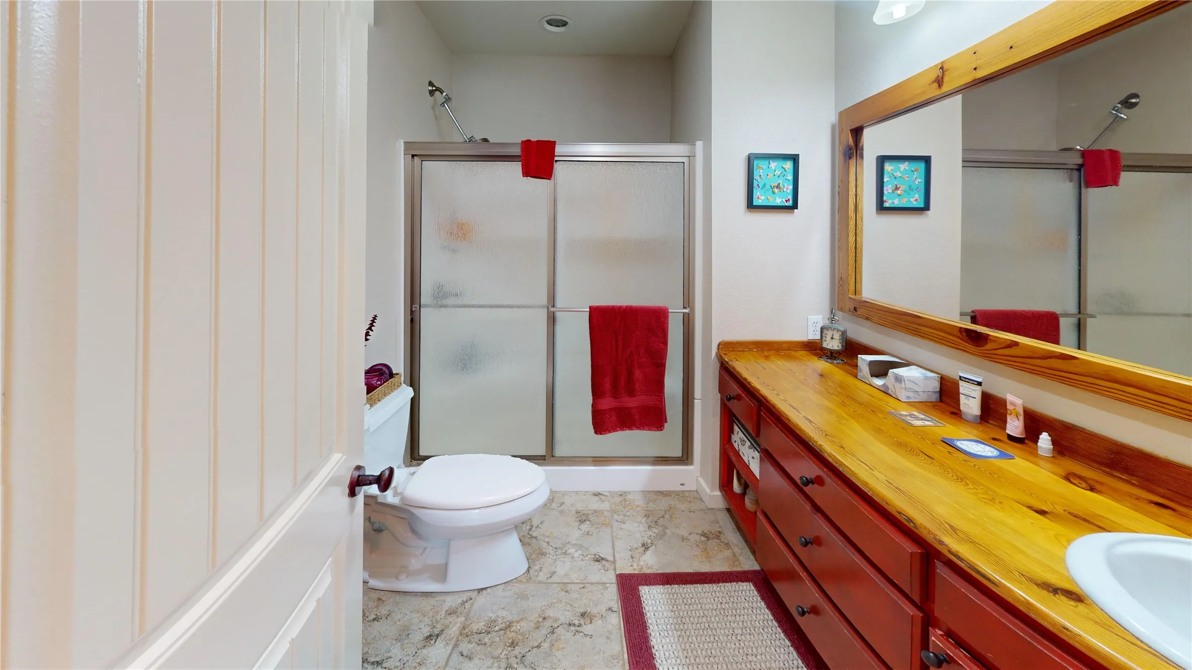 Single Family Residence For Sale in Mc Culloch County , 1115 W 12th Street, Brady, Texas 76825, 3 Bedroom, 2 Bathroom, 1 Garage spaces, 2,170 Sqft, built in 1975, mls#21363154, Real Estate Agent in Brady, Homes For Sale in Mc Culloch county, Homes For Sale in Brady, Realtor in Brady Texas, Real Estate Brokerage Independent Realty Texas, Luminita Cordes Realtor