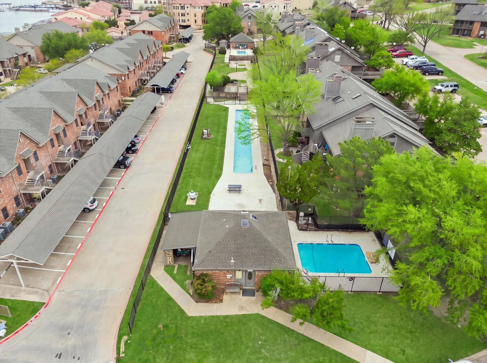 Condominium For Rent in Rockwall County , 1910 Signal Ridge Place, Rockwall, Texas 75032, 2 Bedroom, 2 Bathroom, Garage spaces, 1,222 Sqft, built in 1998, mls#21362824, Real Estate Agent in Rockwall, Homes For Rent in Rockwall county, Homes For Rent in Rockwall, Realtor in Rockwall Texas, Real Estate Brokerage Independent Realty Texas, Luminita Cordes Realtor