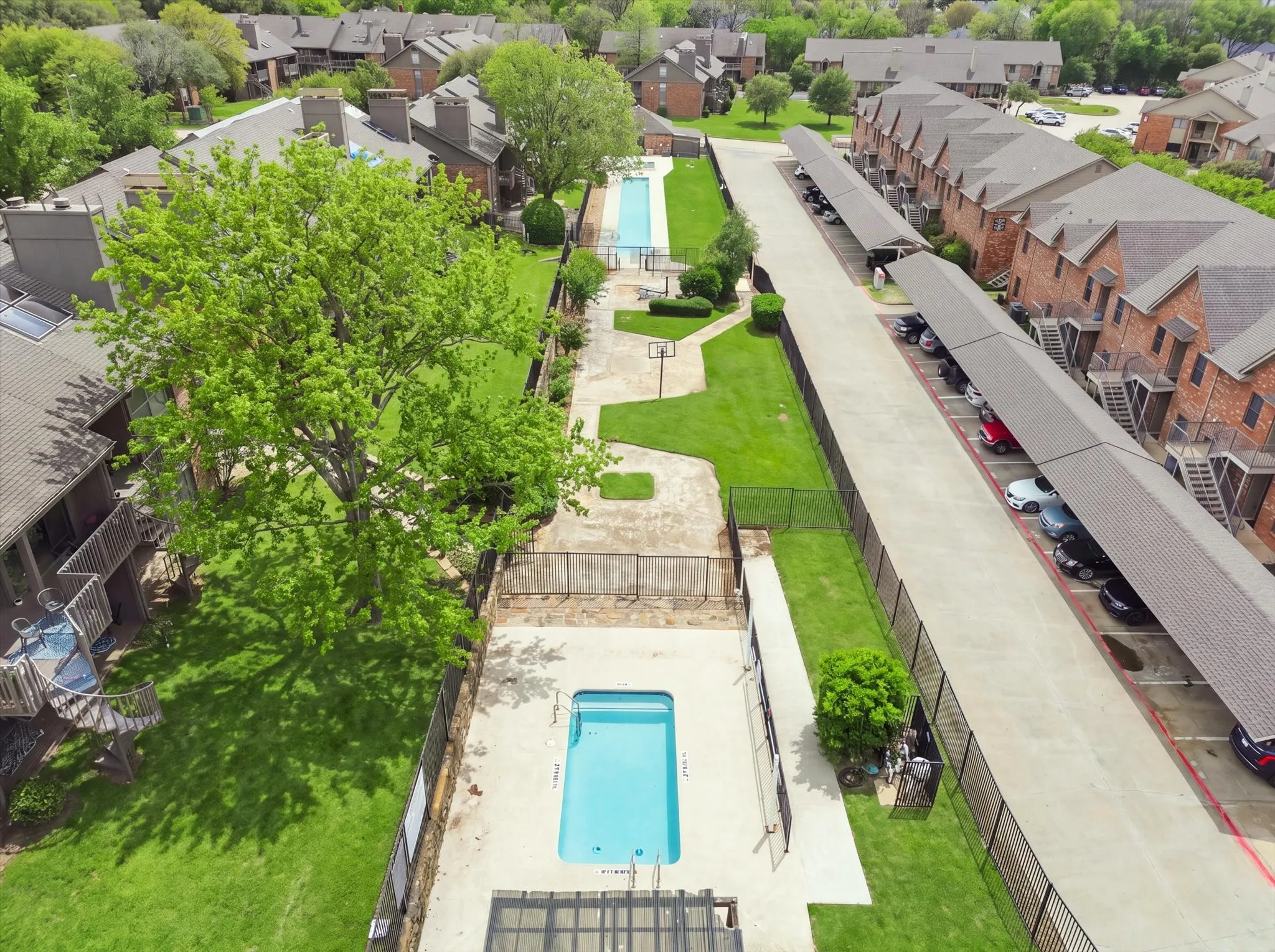 Condominium For Rent in Rockwall County , 1910 Signal Ridge Place, Rockwall, Texas 75032, 2 Bedroom, 2 Bathroom, Garage spaces, 1,222 Sqft, built in 1998, mls#21362824, Real Estate Agent in Rockwall, Homes For Rent in Rockwall county, Homes For Rent in Rockwall, Realtor in Rockwall Texas, Real Estate Brokerage Independent Realty Texas, Luminita Cordes Realtor