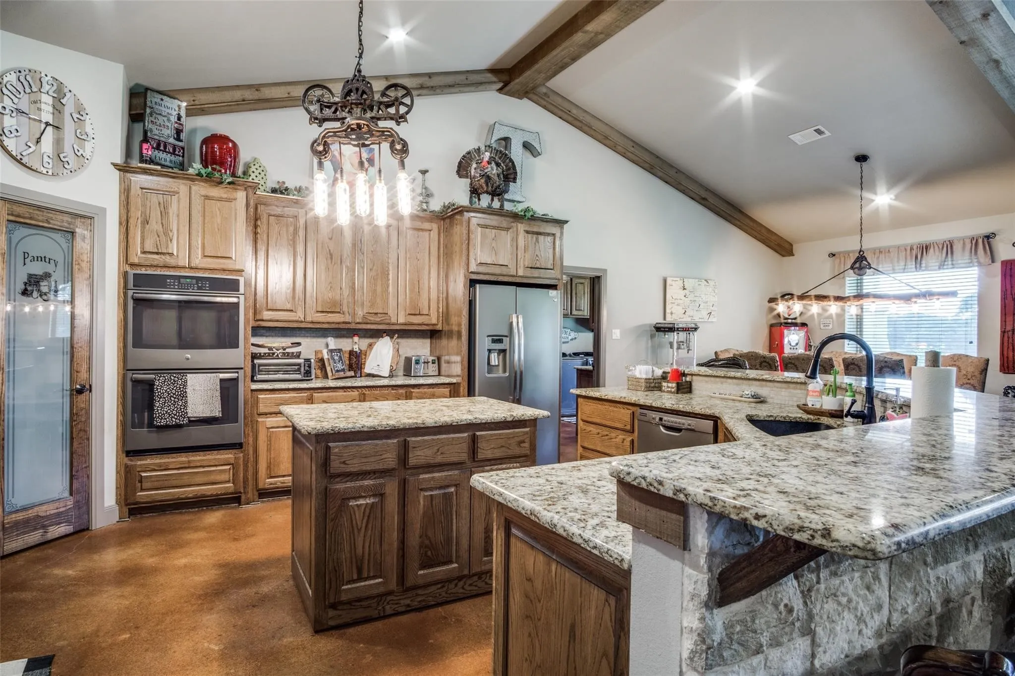 Farm For Sale in Wise County , 18345 Fm 920, Poolville, Texas 76487, 5 Bedroom, 3 Bathroom, 10 Garage spaces, 7,000 Sqft, built in 2015, Price $15,000,000, mls#21363332, Real Estate Agent in Poolville, Homes For Sale in Wise county, Homes For Sale in Poolville, Realtor in Poolville Texas, Real Estate Brokerage Independent Realty Texas, Luminita Cordes Realtor