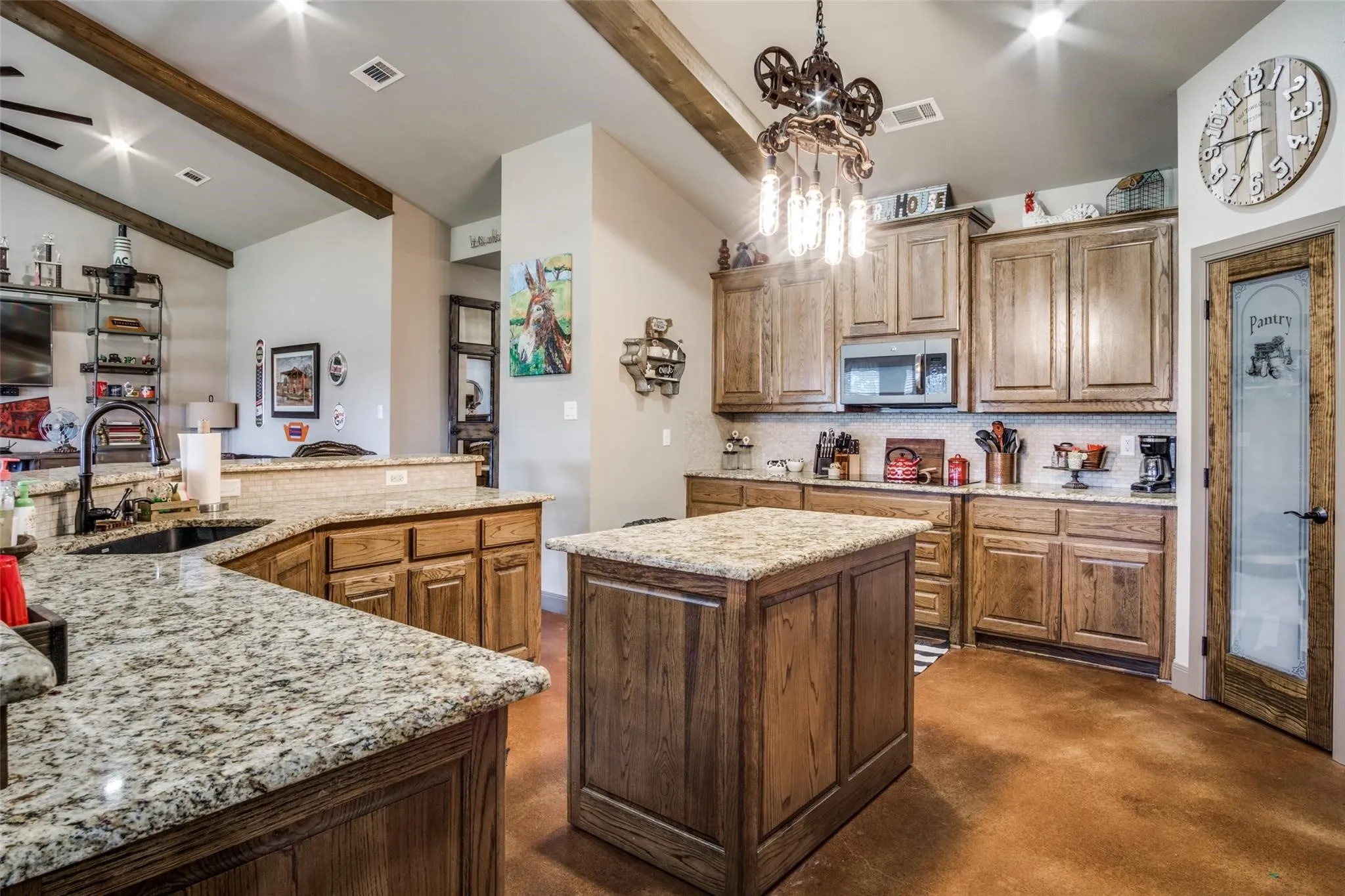 Farm For Sale in Wise County , 18345 Fm 920, Poolville, Texas 76487, 5 Bedroom, 3 Bathroom, 10 Garage spaces, 7,000 Sqft, built in 2015, Price $15,000,000, mls#21363332, Real Estate Agent in Poolville, Homes For Sale in Wise county, Homes For Sale in Poolville, Realtor in Poolville Texas, Real Estate Brokerage Independent Realty Texas, Luminita Cordes Realtor