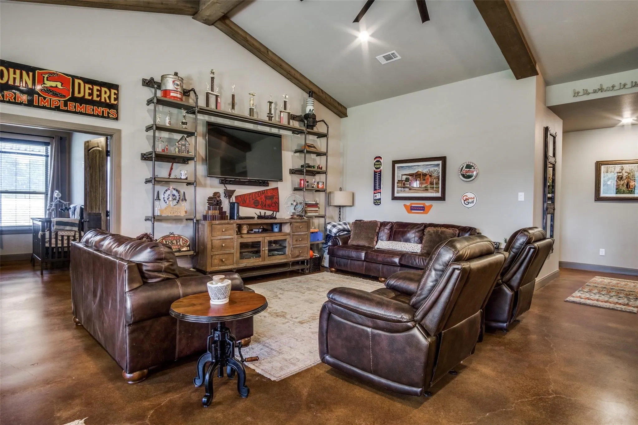 Farm For Sale in Wise County , 18345 Fm 920, Poolville, Texas 76487, 5 Bedroom, 3 Bathroom, 10 Garage spaces, 7,000 Sqft, built in 2015, Price $15,000,000, mls#21363332, Real Estate Agent in Poolville, Homes For Sale in Wise county, Homes For Sale in Poolville, Realtor in Poolville Texas, Real Estate Brokerage Independent Realty Texas, Luminita Cordes Realtor