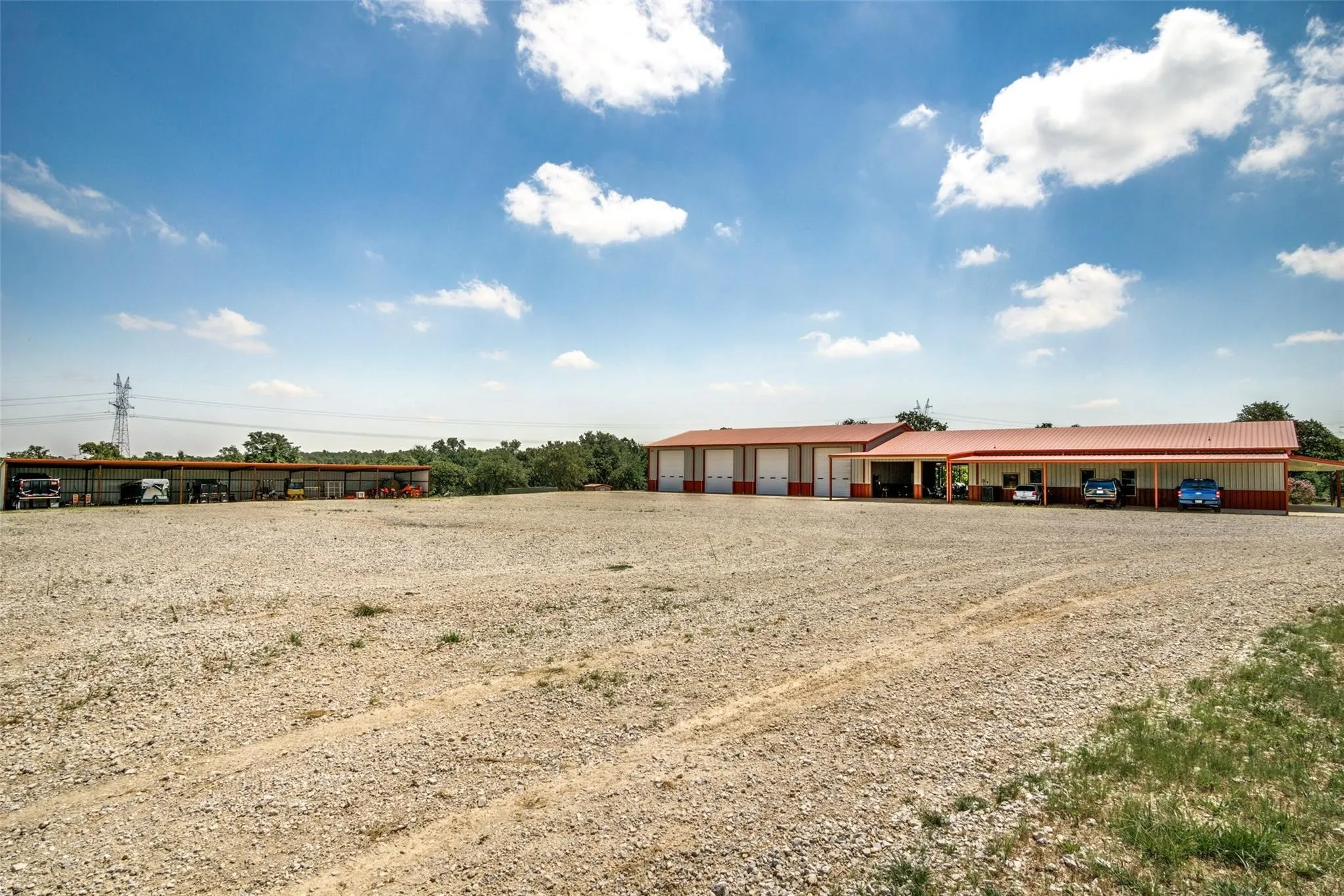Farm For Sale in Wise County , 18345 Fm 920, Poolville, Texas 76487, 5 Bedroom, 3 Bathroom, 10 Garage spaces, 7,000 Sqft, built in 2015, Price $15,000,000, mls#21363332, Real Estate Agent in Poolville, Homes For Sale in Wise county, Homes For Sale in Poolville, Realtor in Poolville Texas, Real Estate Brokerage Independent Realty Texas, Luminita Cordes Realtor