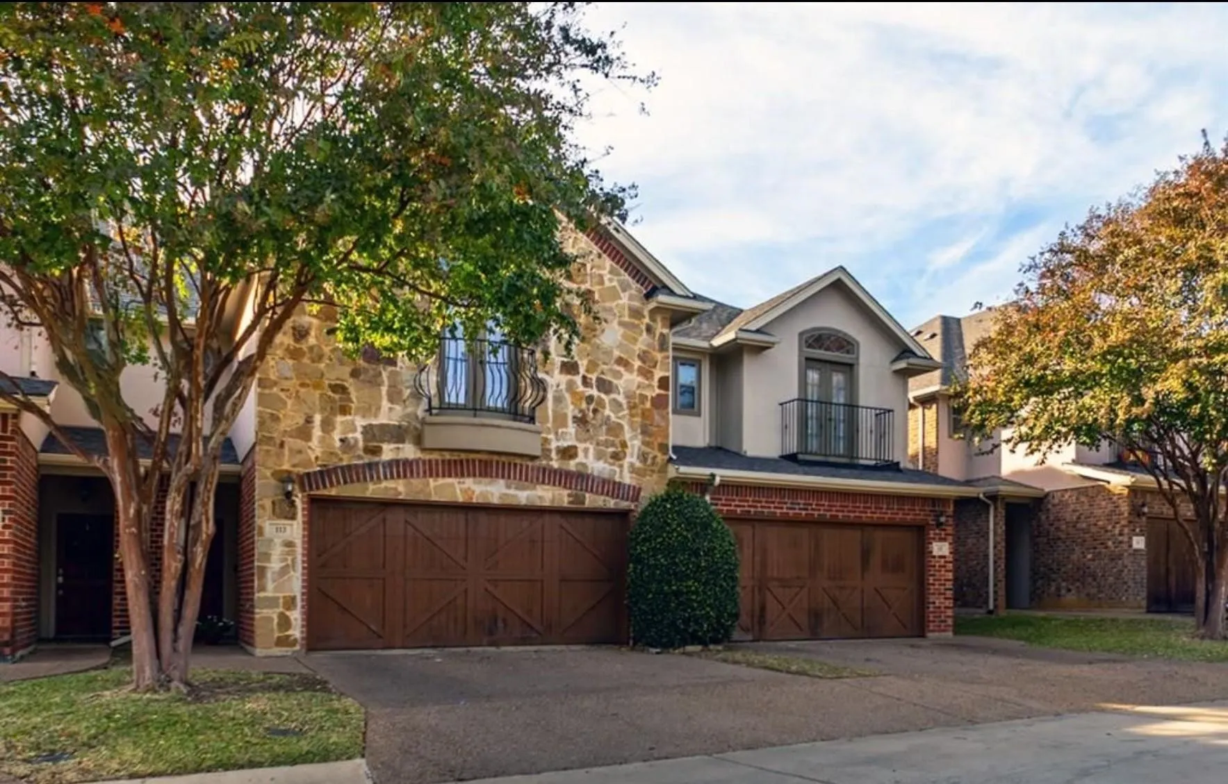 Single Family Residence For Rent in Tarrant County , 117 Corinna Court, Hurst, Texas 76053, 4 Bedroom, 3 Bathroom, 2 Garage spaces, 2,128 Sqft, built in 2006, mls#21363107, Real Estate Agent in Hurst, Homes For Rent in Tarrant county, Homes For Rent in Hurst, Realtor in Hurst Texas, Real Estate Brokerage Independent Realty Texas, Luminita Cordes Realtor