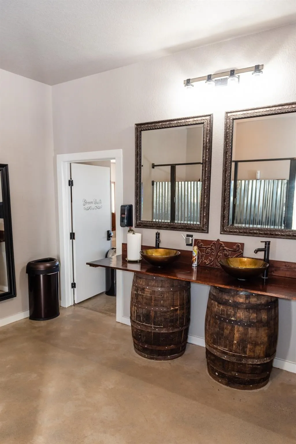 Business For Sale in Fannin County , 792 County Road 4945, Leonard, Texas 75452, 0, 0, Garage spaces, 0 Sqft, built in 2018, Price $2,399,000, mls#21363365, Real Estate Agent in Leonard, Homes For Sale in Fannin county, Homes For Sale in Leonard, Realtor in Leonard Texas, Real Estate Brokerage Independent Realty Texas, Luminita Cordes Realtor