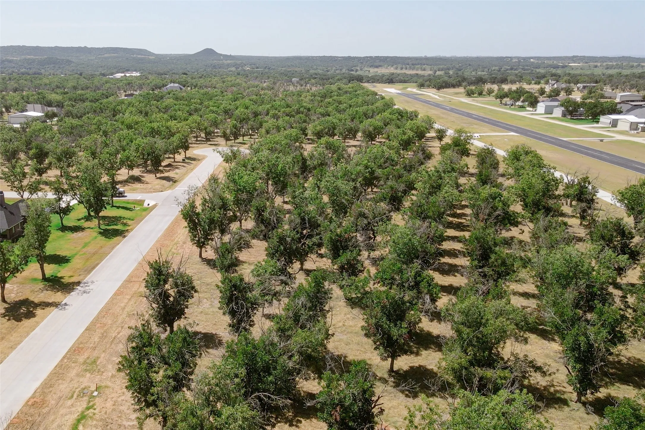 Unimproved Land For Sale in Hood County , 949 E Landings Drive, Granbury, Texas 76049, 0, 0, Garage spaces, 0 Sqft, built in 0, mls#21363345, Real Estate Agent in Granbury, Homes For Sale in Hood county, Homes For Sale in Granbury, Realtor in Granbury Texas, Real Estate Brokerage Independent Realty Texas, Luminita Cordes Realtor